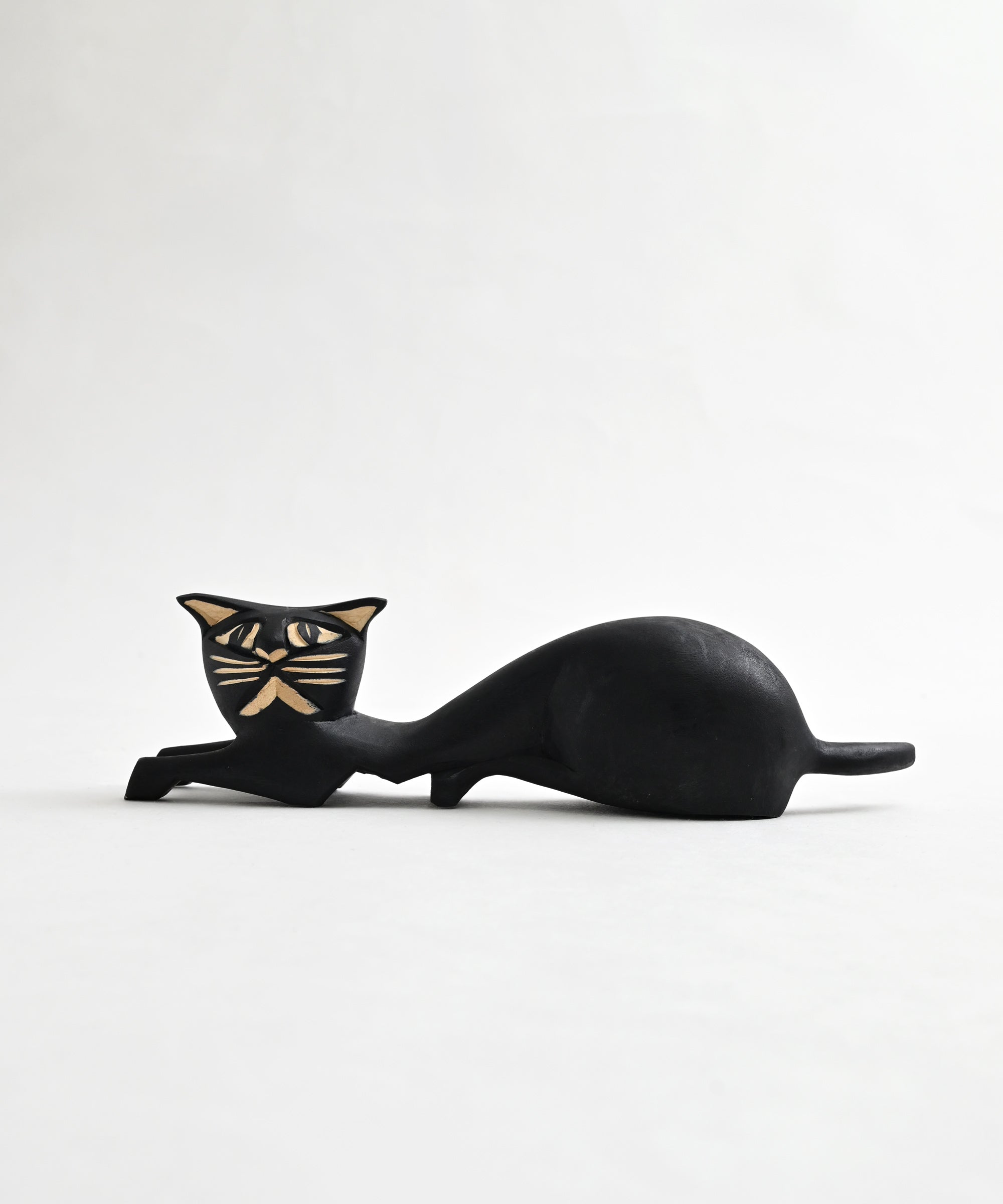 AFRICANSQUARE】木の黒猫 寝る – BASIC AND ACCENT ONLINE STORE