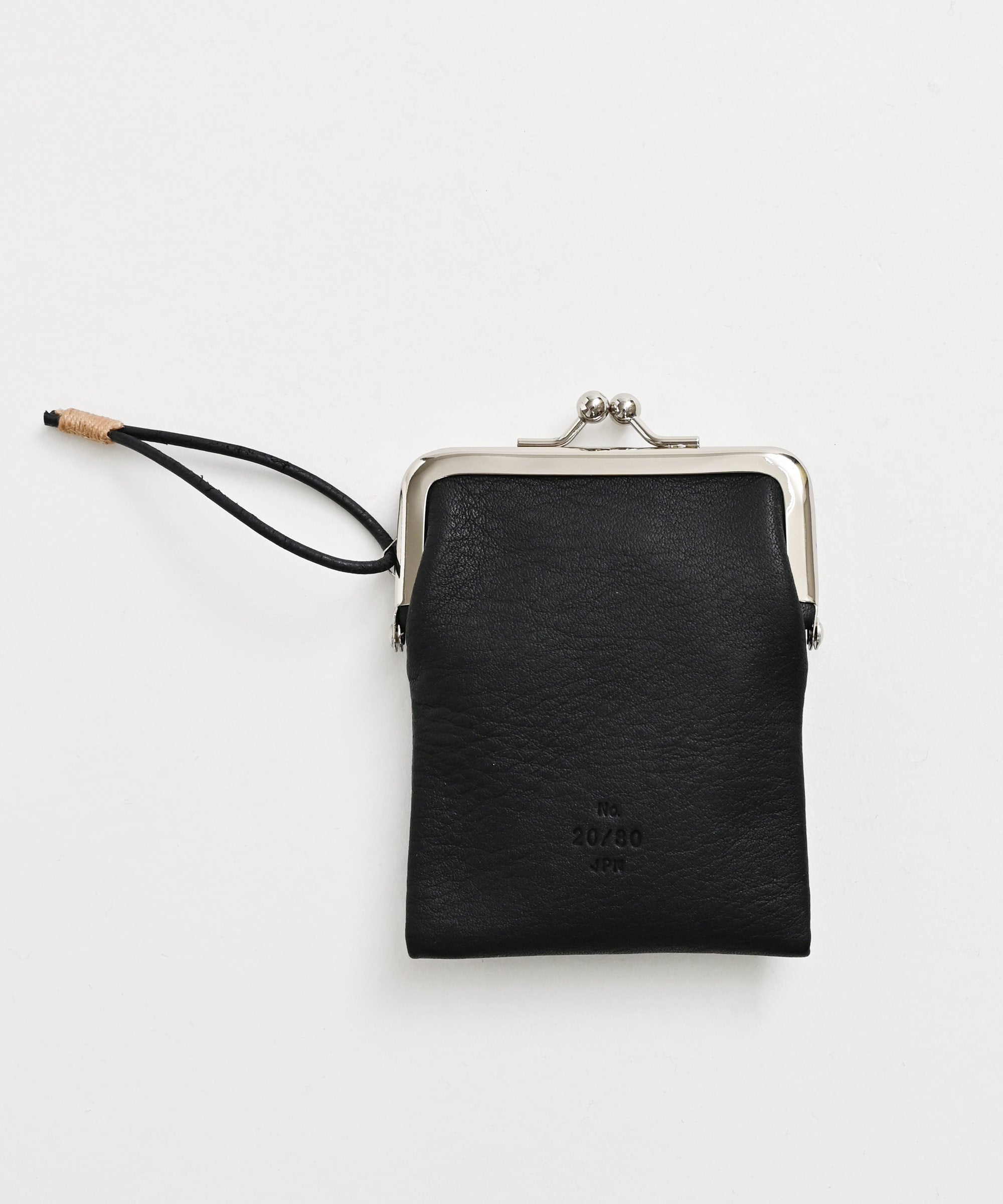 20/80(トゥエンティーエイティー)】SHRINK LEATHER GAMAGUCHI SQUARE