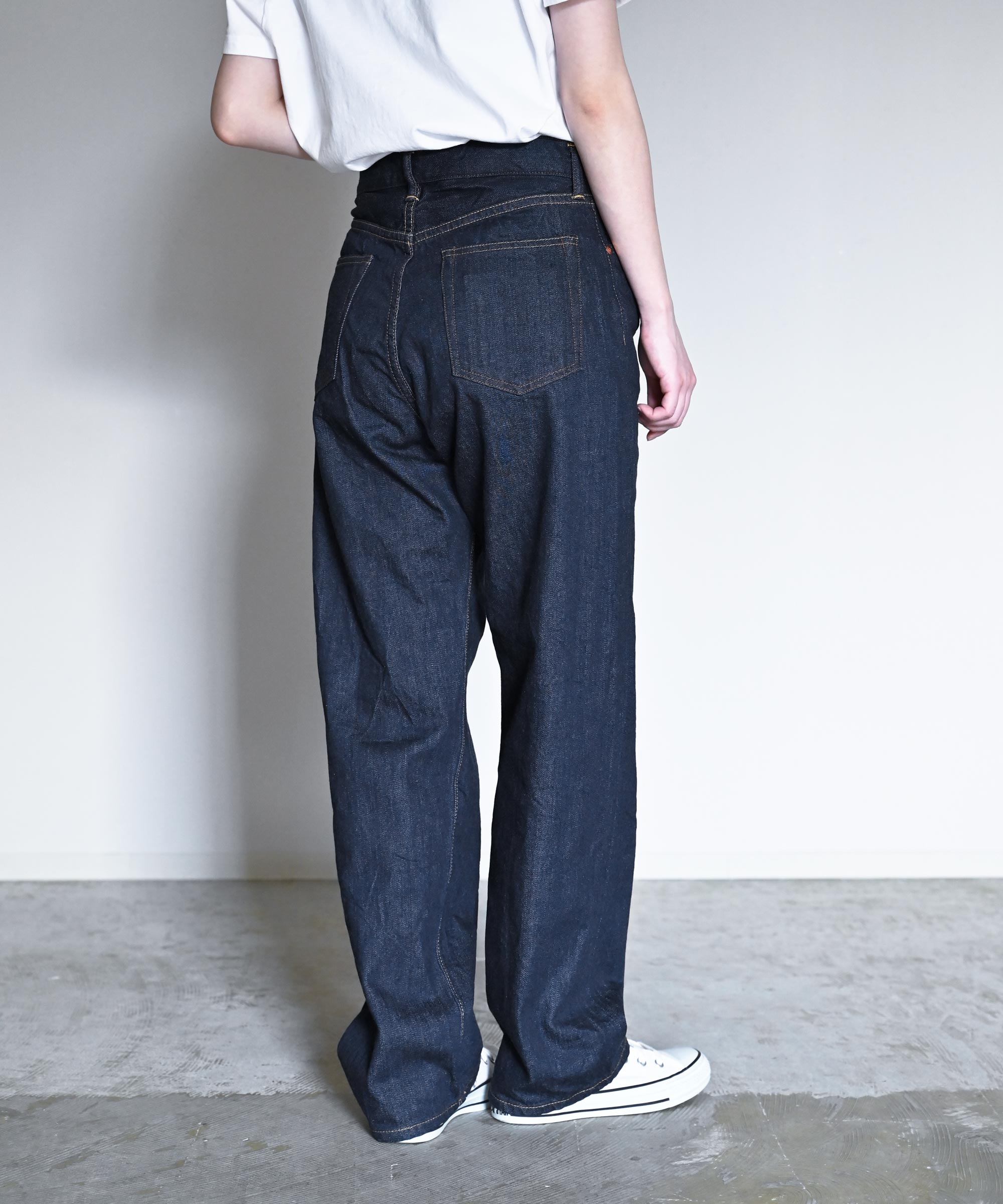 モデル身長:158cm(Size3着用)