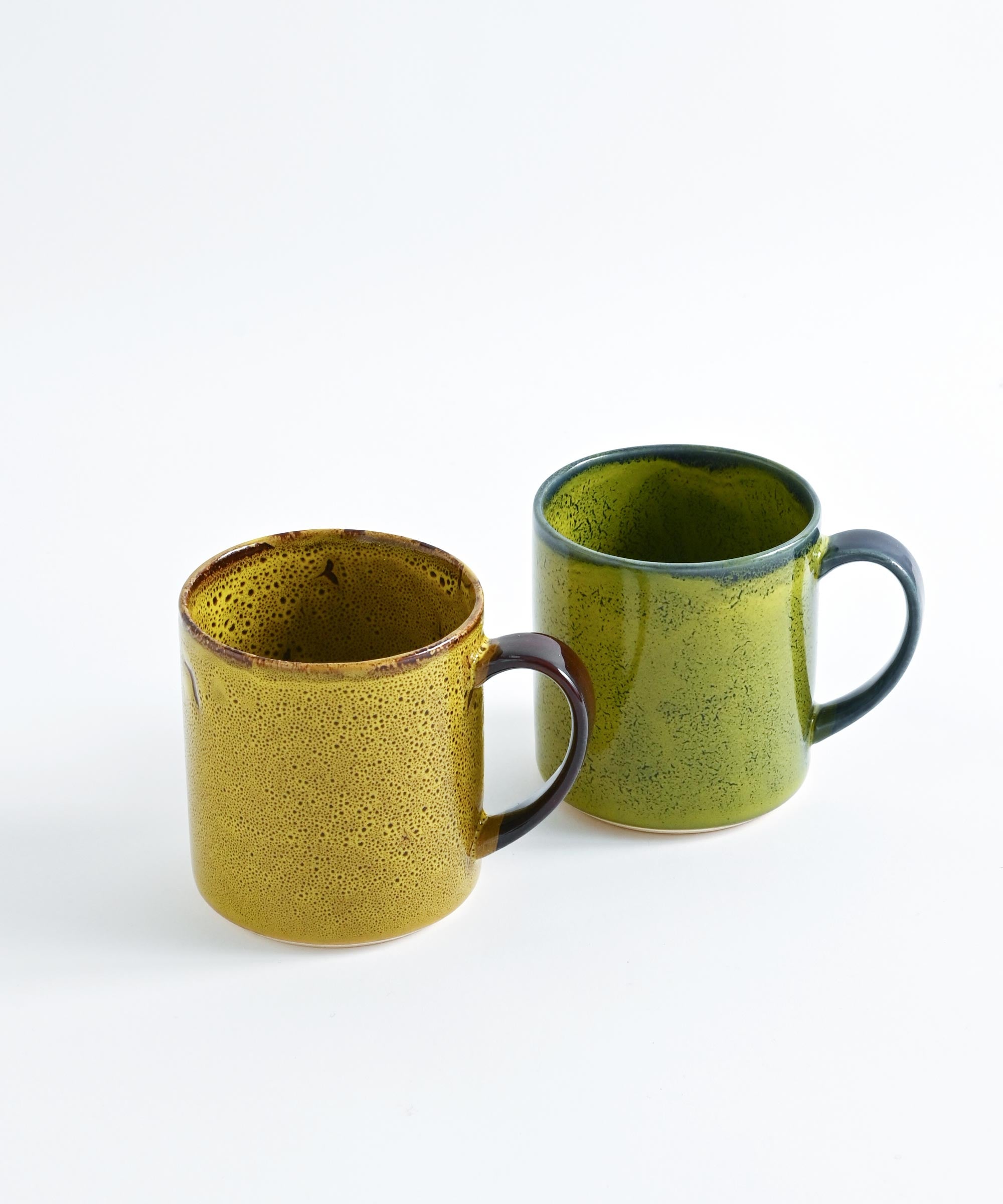 左:Yellow (B)、右:Yellow (A)