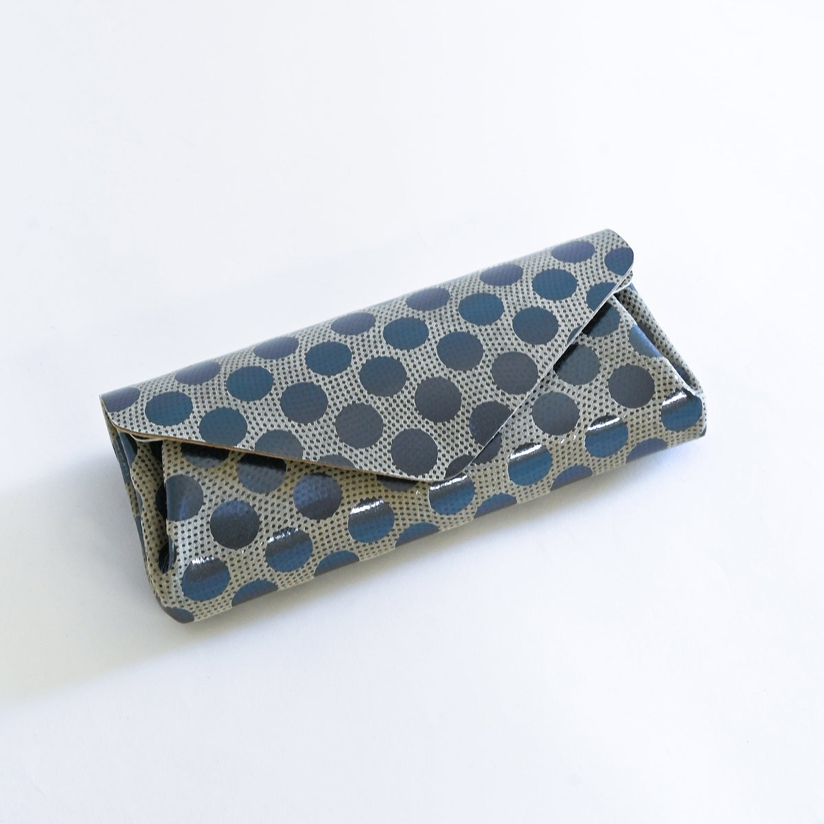 emi様専用☆carmine長財布☆ 楽天市場】【正規販売店】カーマイン 財布 carmine レザーロングウォレット 鯉 LWKOI | 人気  長財布 軽い カード入れ コインポケット 店舗 修理 東京 浅草 テレビ 雑誌掲載 かわいい レディース プレゼント ラッピング 公式 日本製 正規品  ...