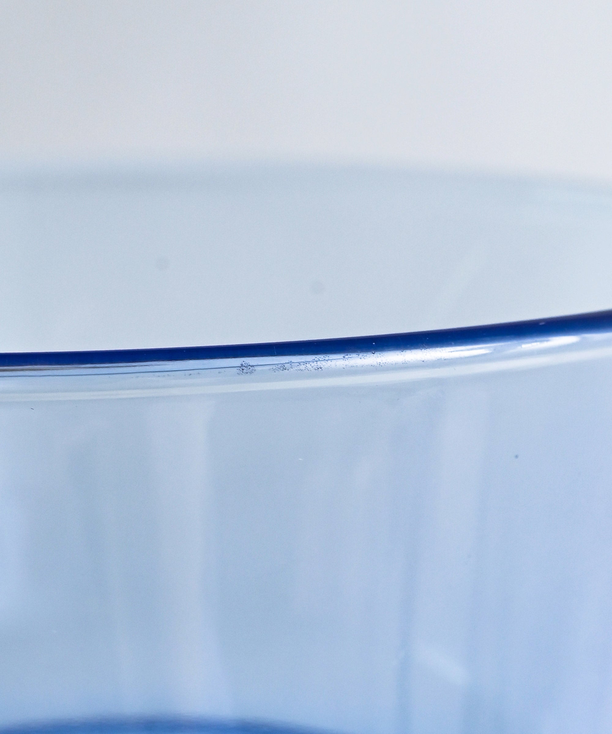 ※表面に小傷やスレがある場合がございます。