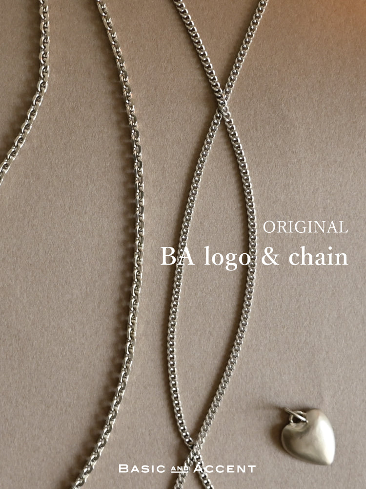 BASIC AND ACCENTオリジナルアクセサリー「BA logo & chain」が登場。