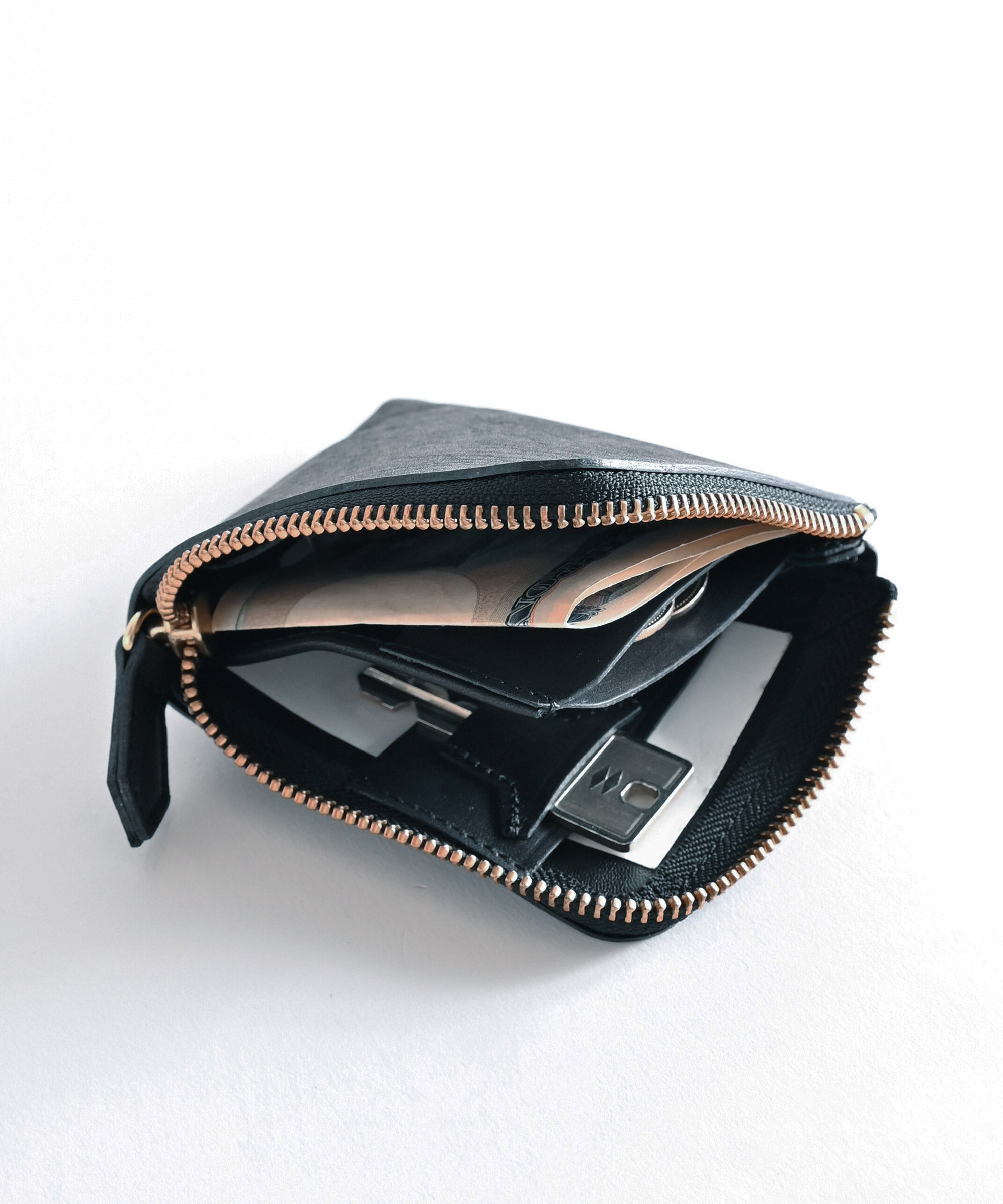 財布[leather] – BASIC AND ACCENT ONLINE STORE
