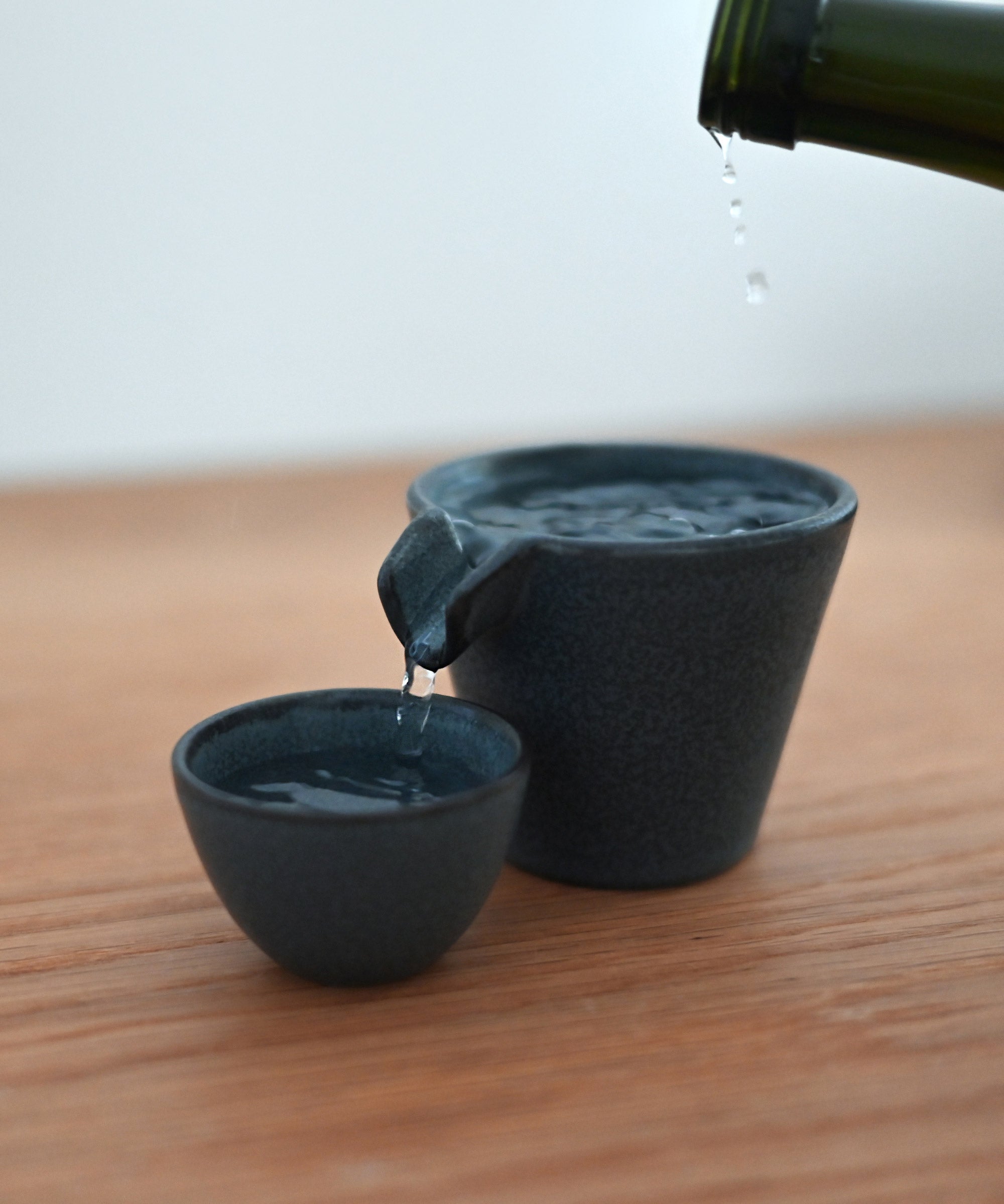 片口酒器[iroiro] – BASIC AND ACCENT ONLINE STORE