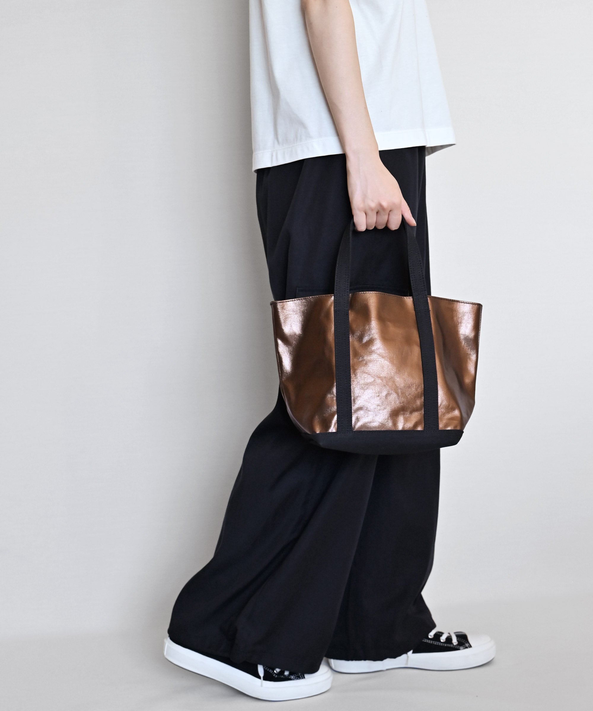 Basic and Accent トートバッグ　FOILシリーズ Sサイズ トートバッグ[FOIL] S – BASIC AND ACCENT ONLINE STORE