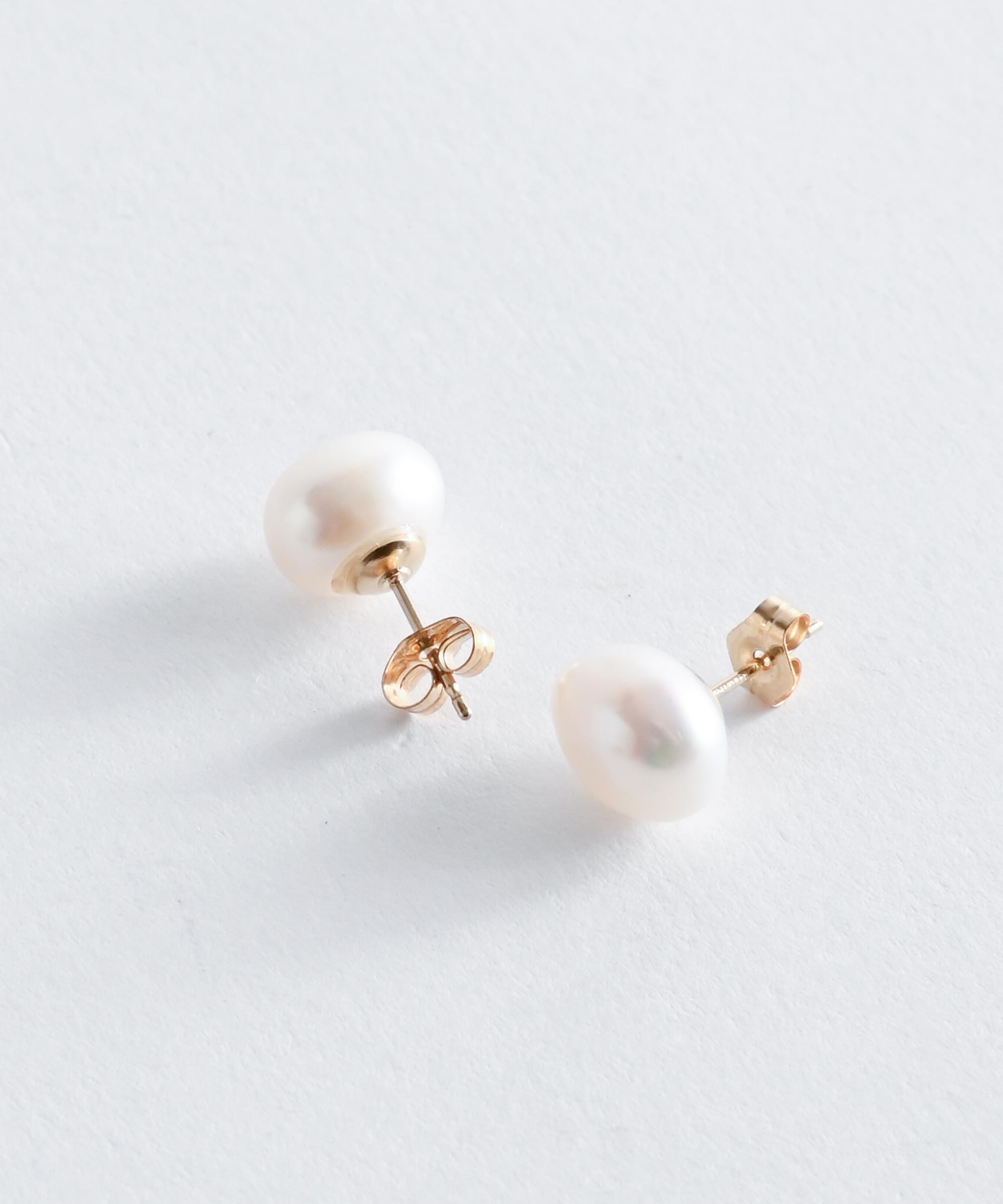 BASIC AND ACCENT】ピアス (ツブ) [パール3] – BASIC AND ACCENT