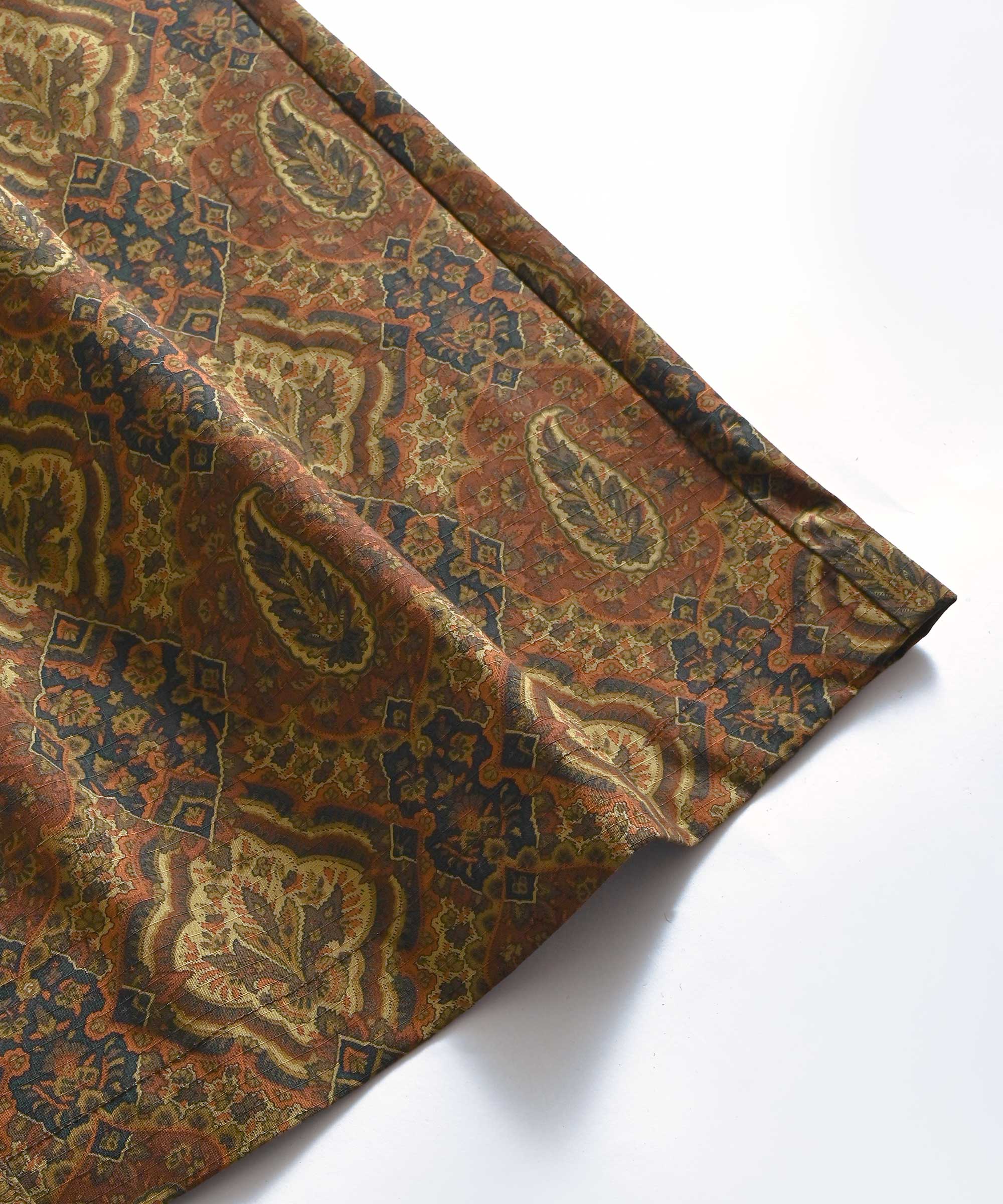 【新品】リバティ　Ｍ～Ｌ　チュニック　ペイズリー　リー・マナー　セオドア・マナー 新品】リバティ M～L チュニック ペイズリー リー・マナー