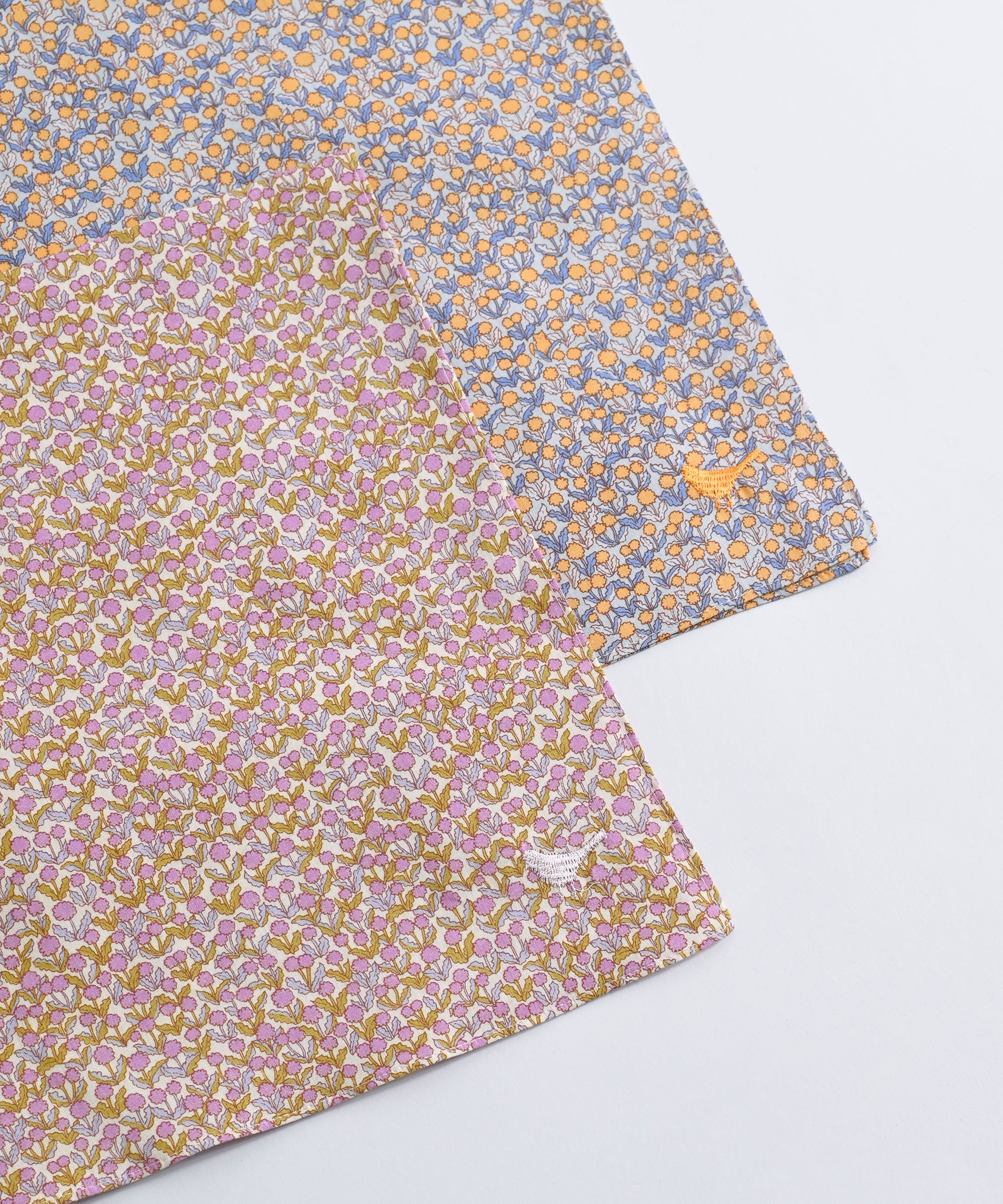 hiding cats ハンカチ – BASIC AND ACCENT ONLINE STORE