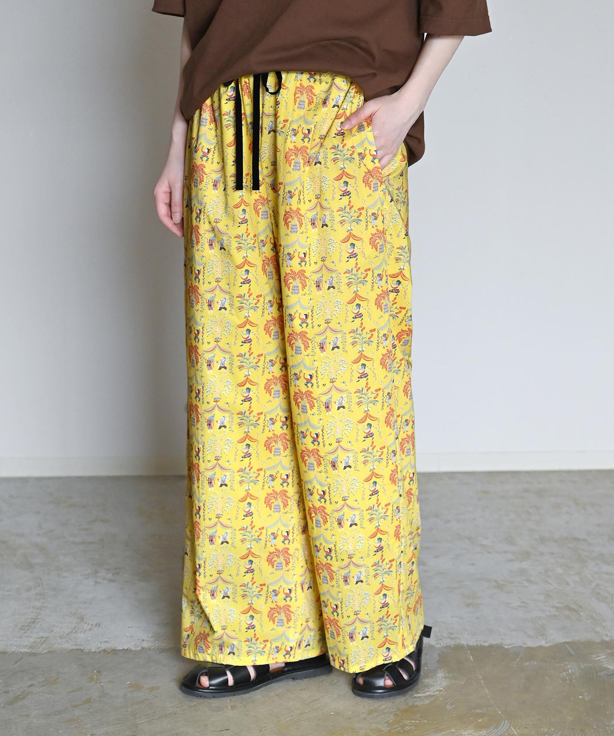 パンツ – BASIC AND ACCENT ONLINE STORE