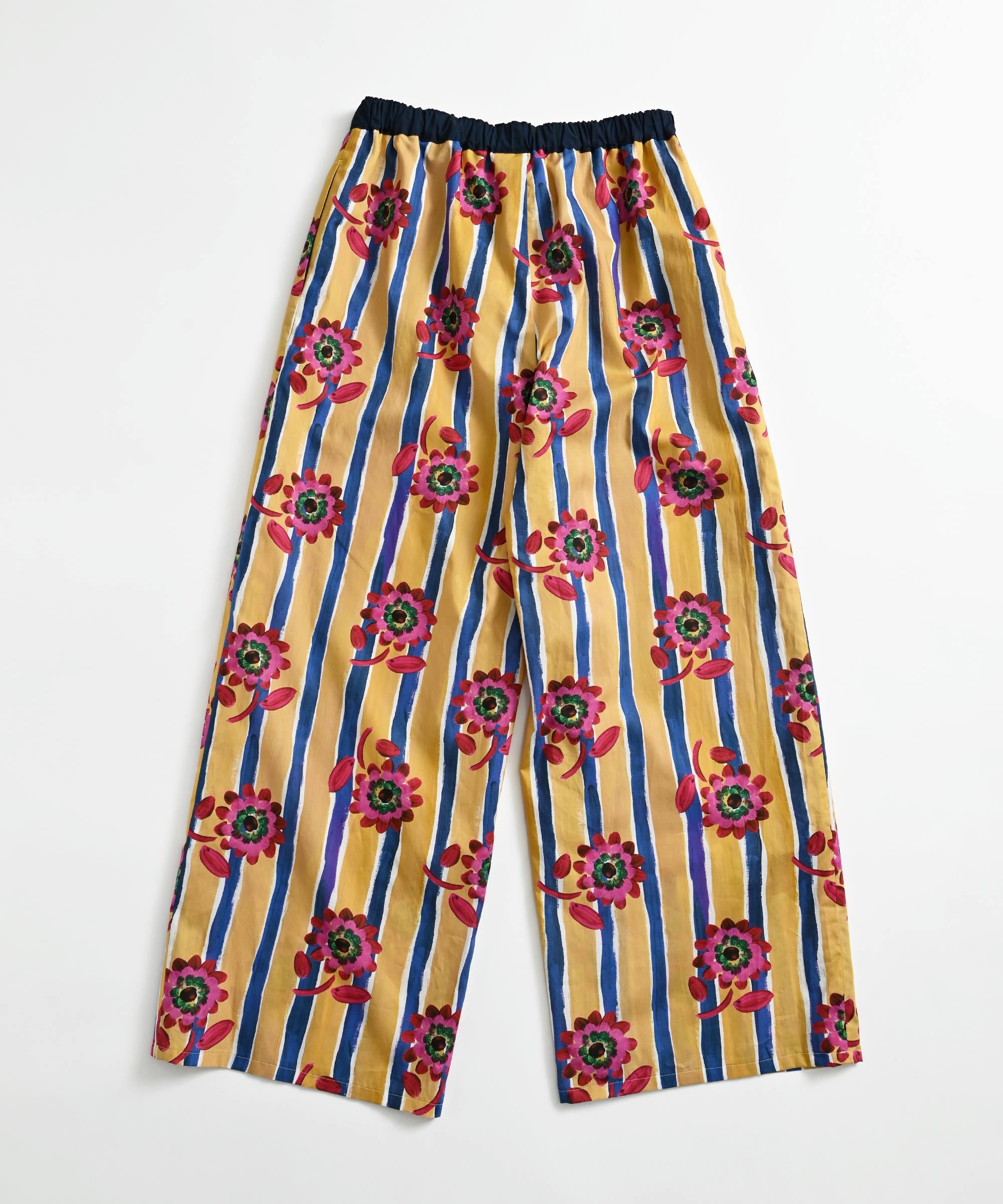 リバティ 12月 新生地 LIBERTY(リバティ) 2026 SS collection – BASIC AND ACCENT ONLINE STORE