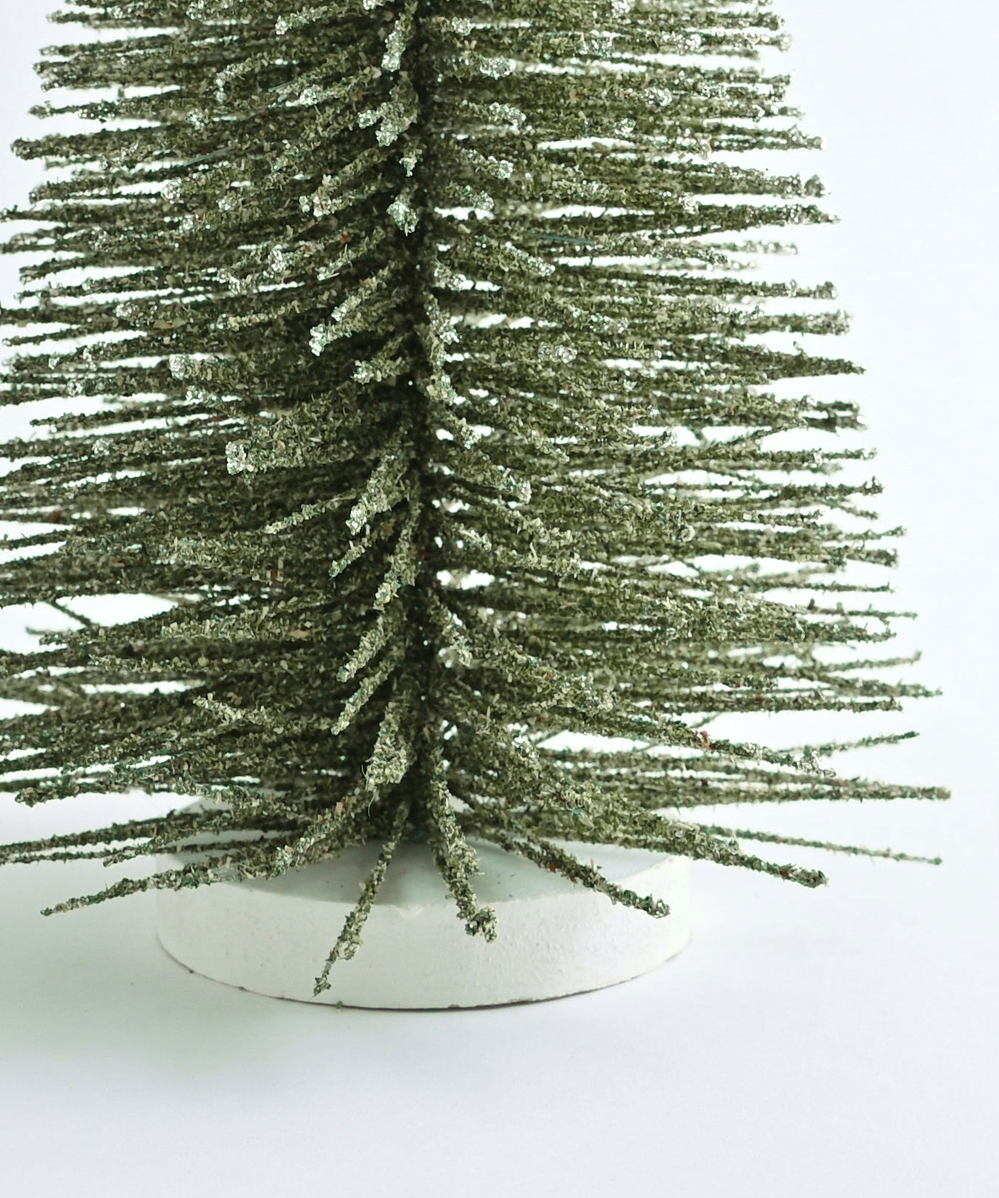 ジープ 75周年記念クッション オリーブグリーン ジープ 75周年記念クッション オリーブグリーン Jeep® 75th