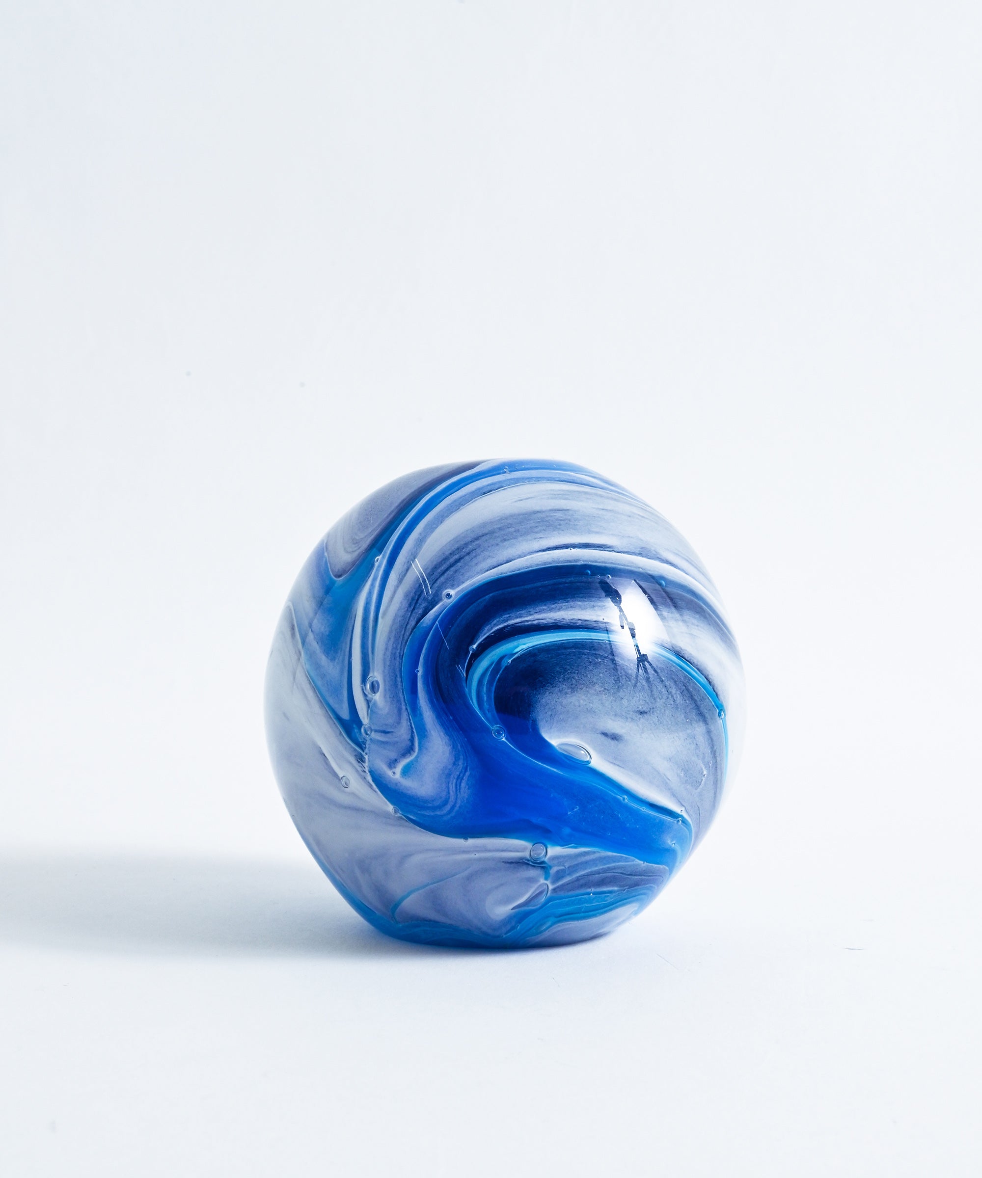 amabro/アマブロ】ABSTRACT GLASS BALL L Blue ガラスオブジェ – BASIC