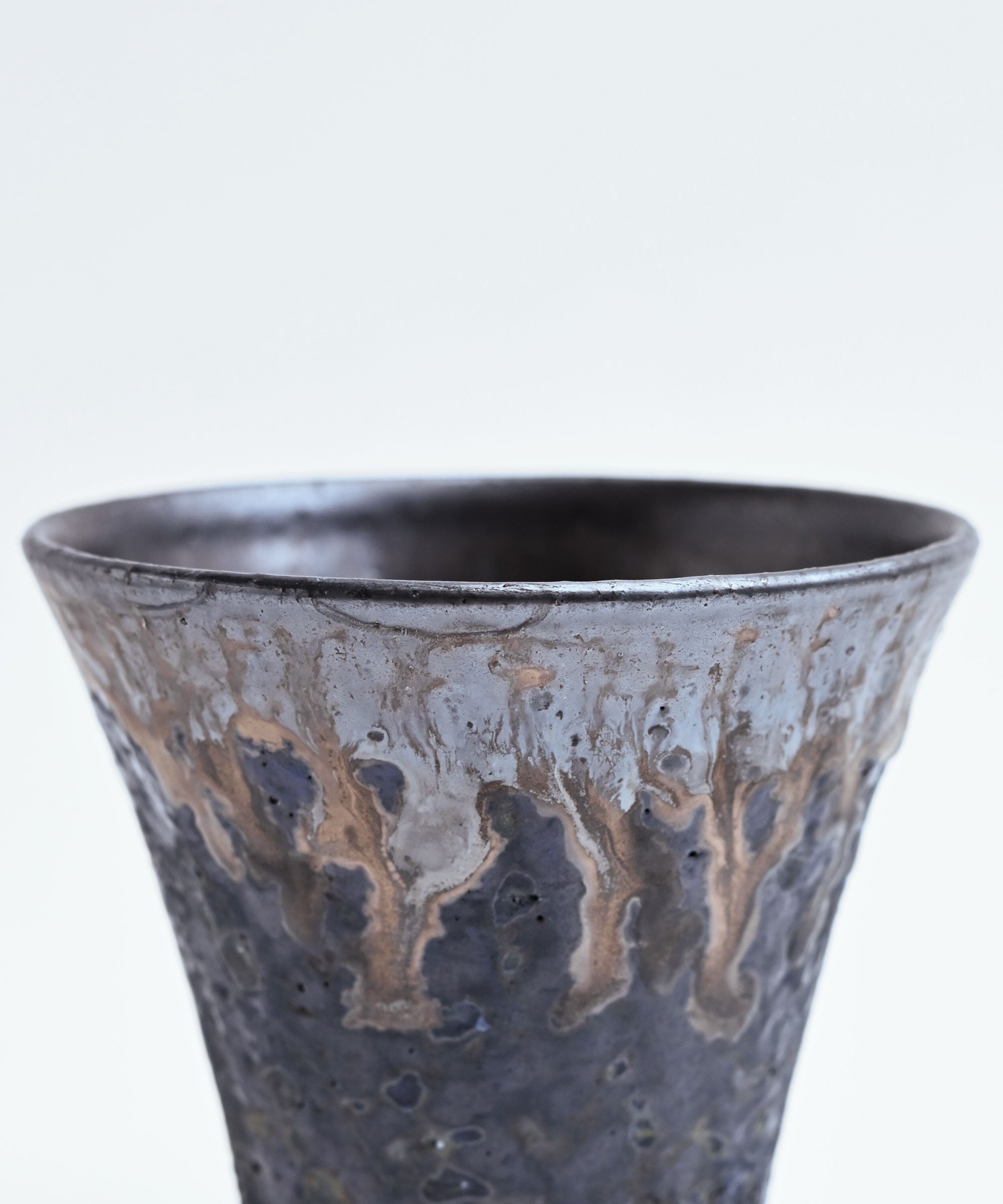 陶工房つばめ/平井悠一】ゴブレット 青泥 – BASIC AND ACCENT ONLINE STORE