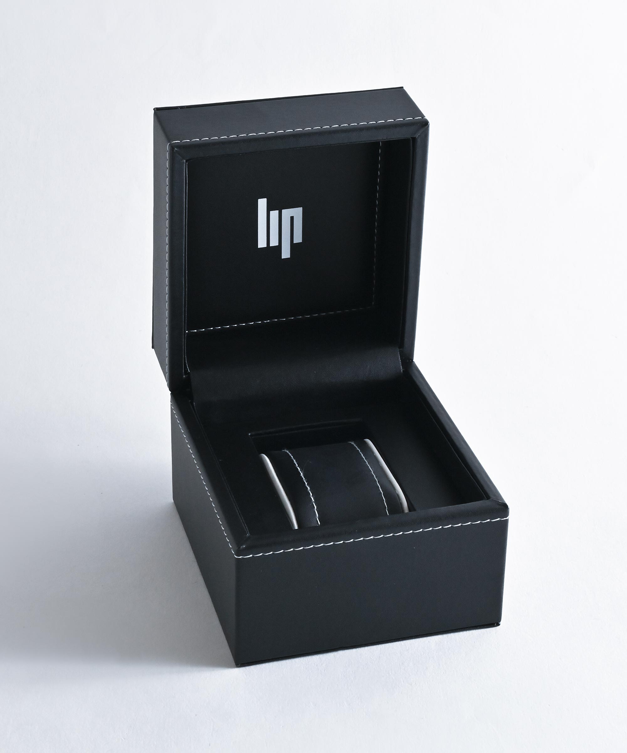 LIP/リップ】MACH 2000 MINI 腕時計 – BASIC AND ACCENT ONLINE STORE