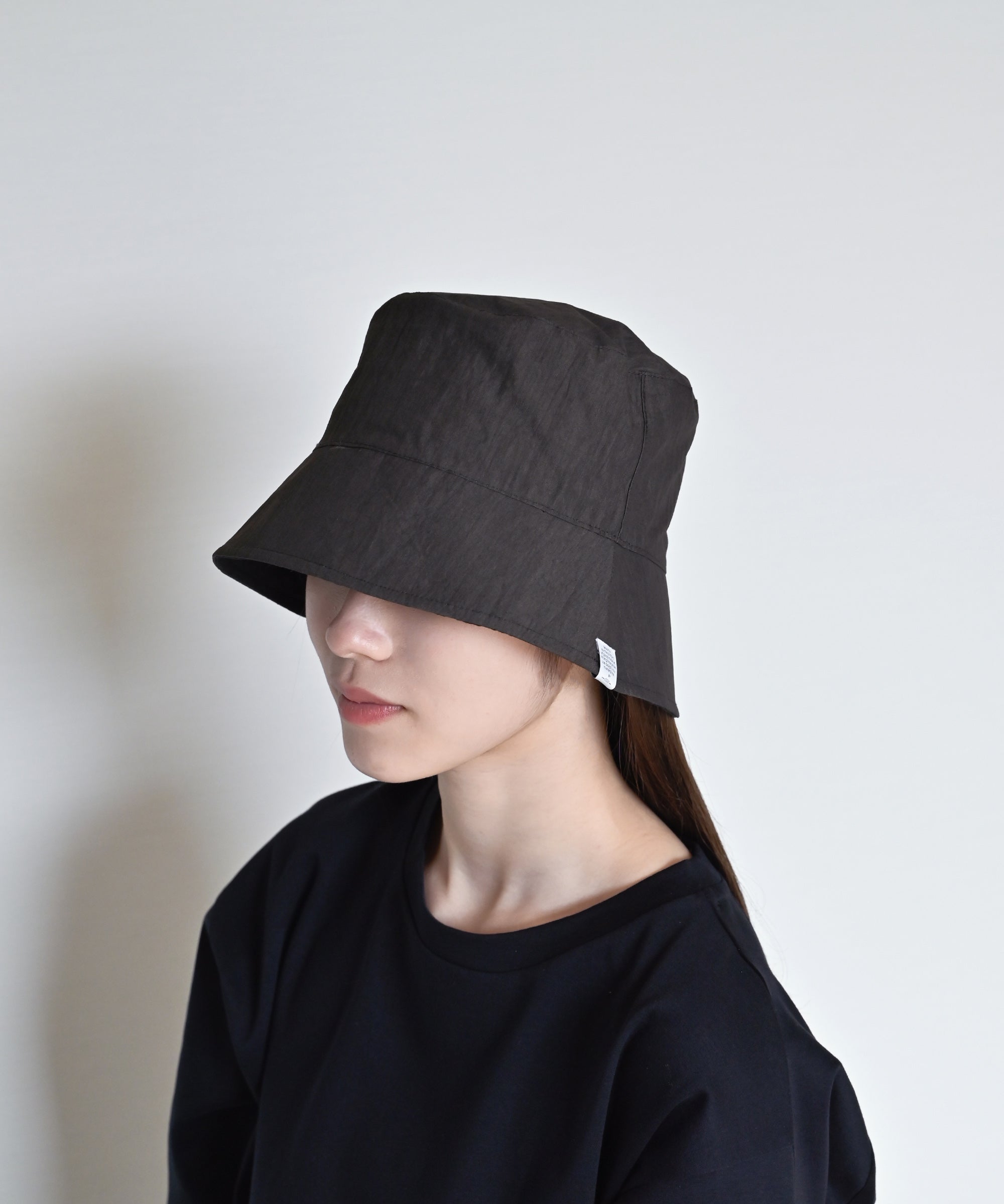 Black (裏)