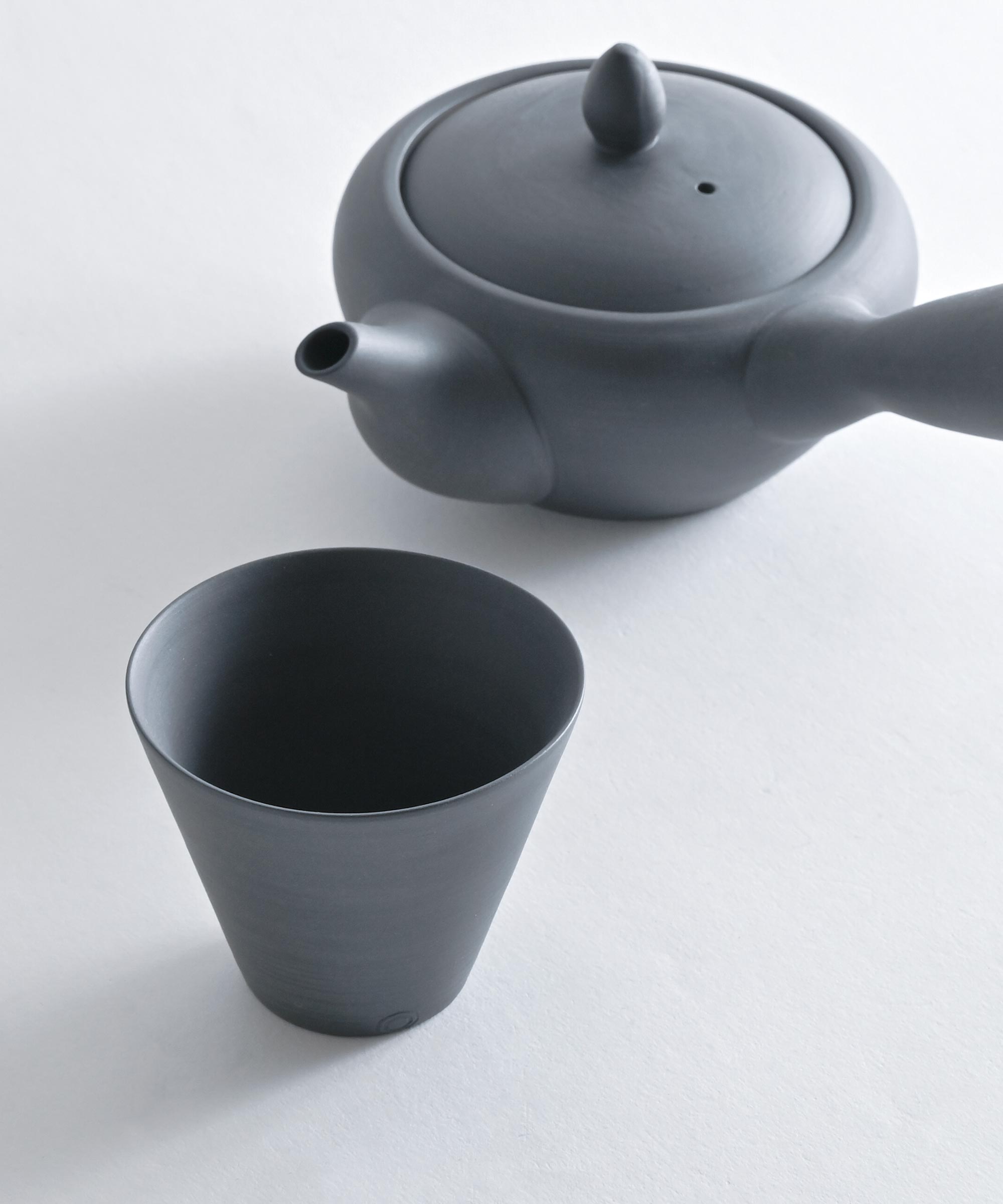 南景製陶園】円錐 小 – BASIC AND ACCENT ONLINE STORE