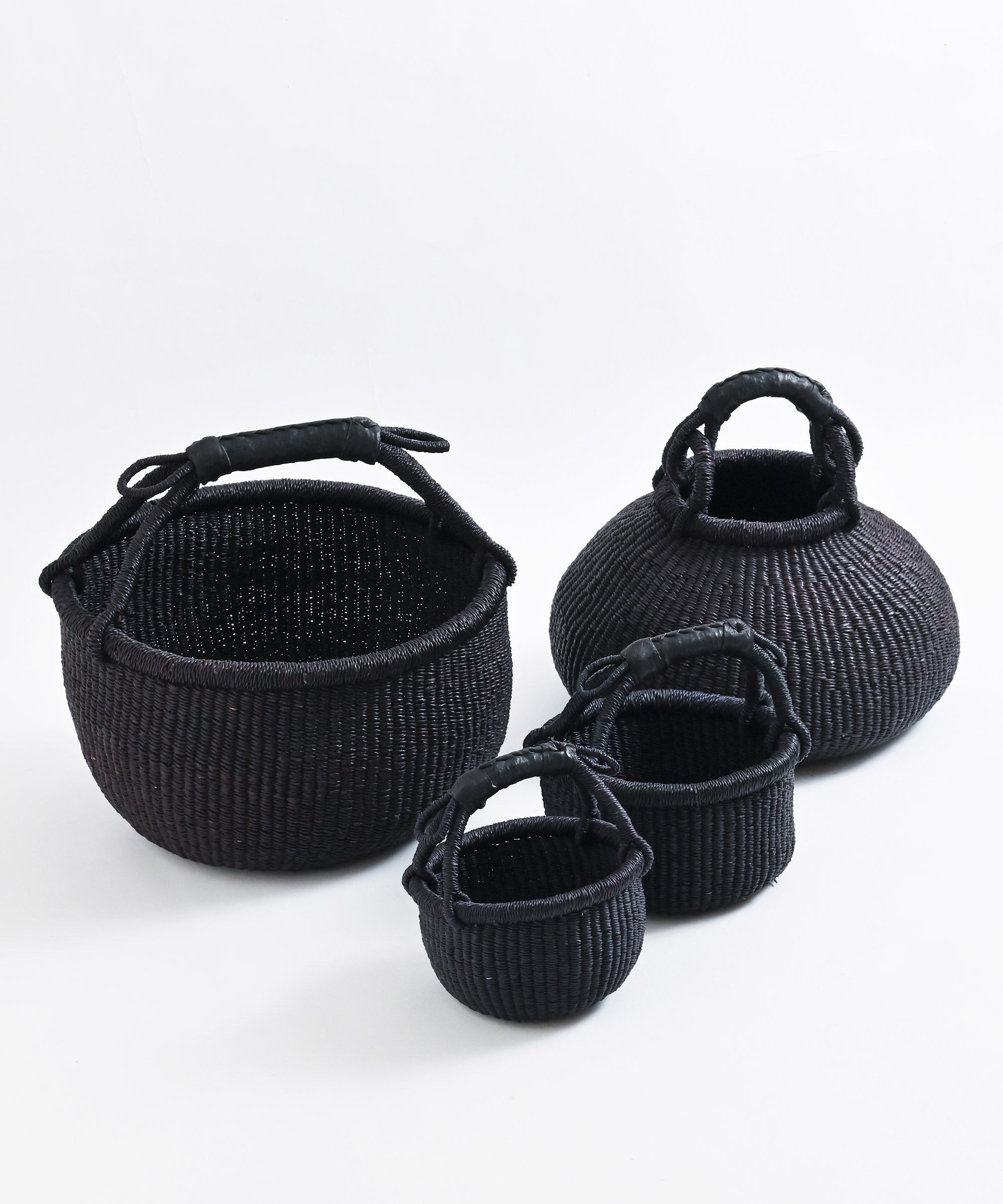 新品未使用DaSViA Handmade ボルガバスケットかごバッグ ガーナ 製 新品未使用DaSViA Handmade ボルガバスケットかごバッグ ガーナ