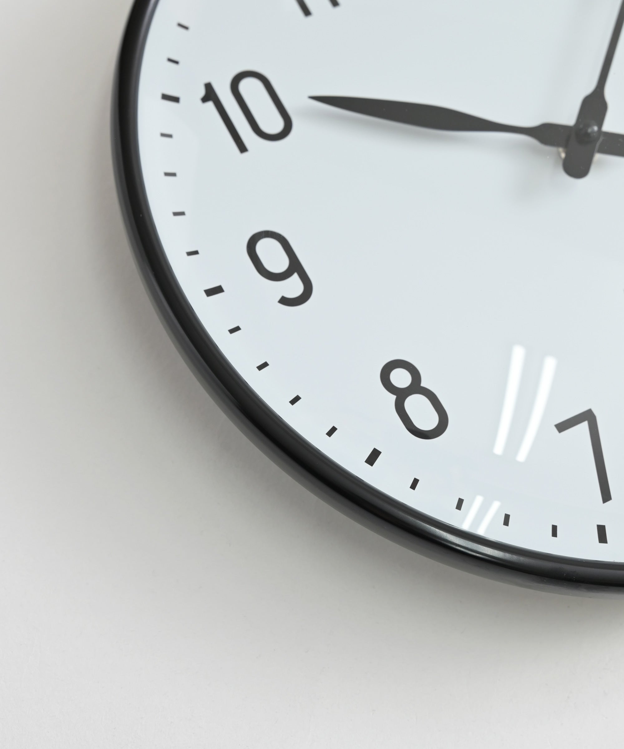 ARNE JACOBSEN オリジナルステーションクロック29cm ほぼ新品 ARNE JACOBSEN】Station Wall Clock 29cm – BASIC AND ACCENT ONLINE STORE