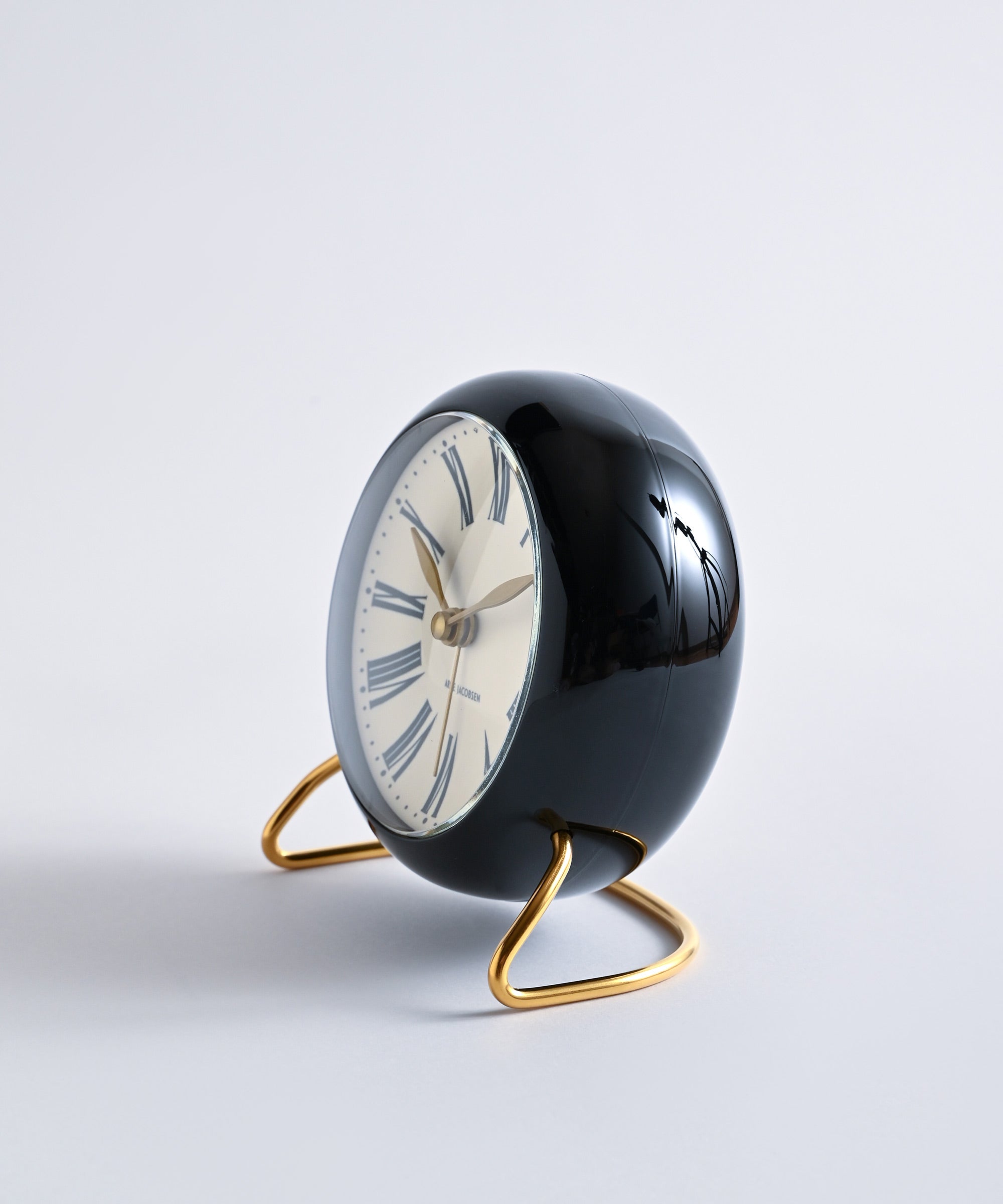 ARNE JACOBSEN/アルネヤコブセン】 Roman CLASSIC Table Clock