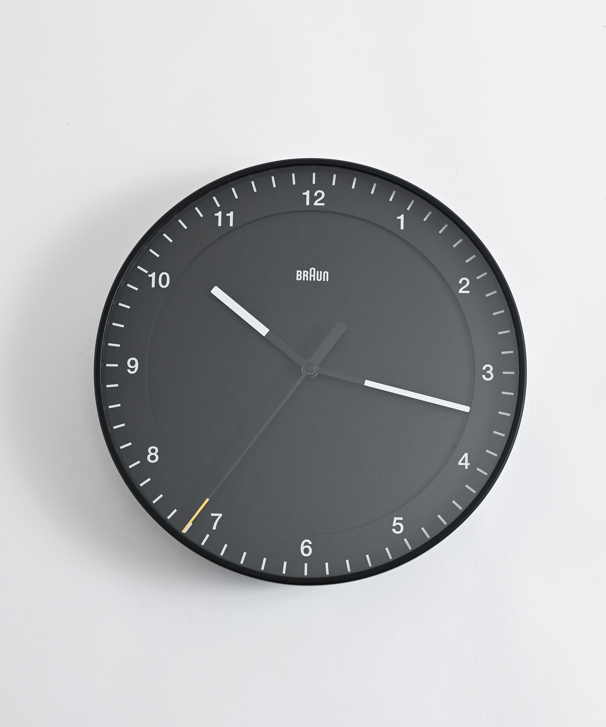 BRAUN/ブラウン】ウォールクロック BC17 壁掛け時計 – BASIC AND