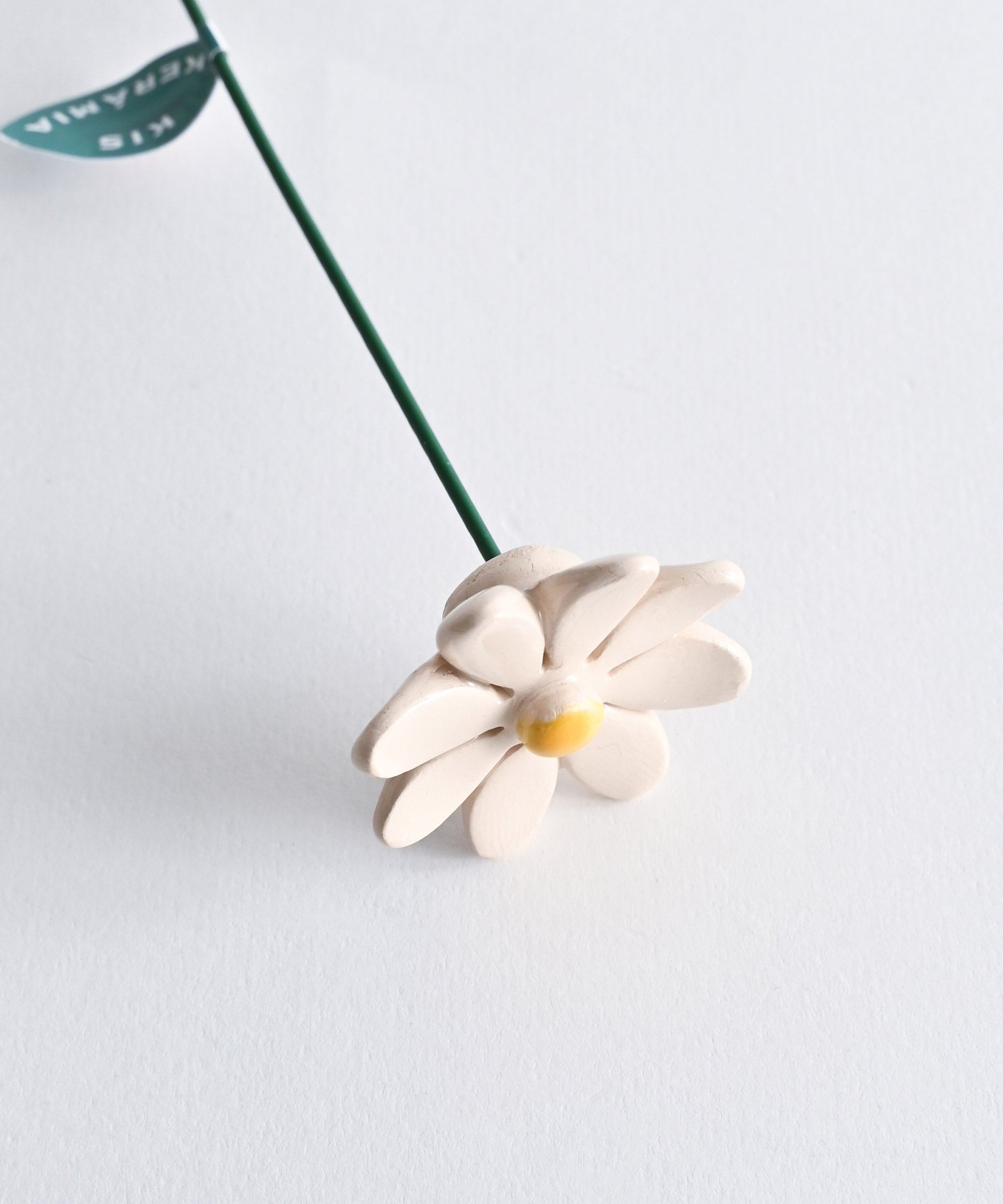 Kis keramia/キスケラミア】リトルテイジー 陶器の花 – BASIC AND