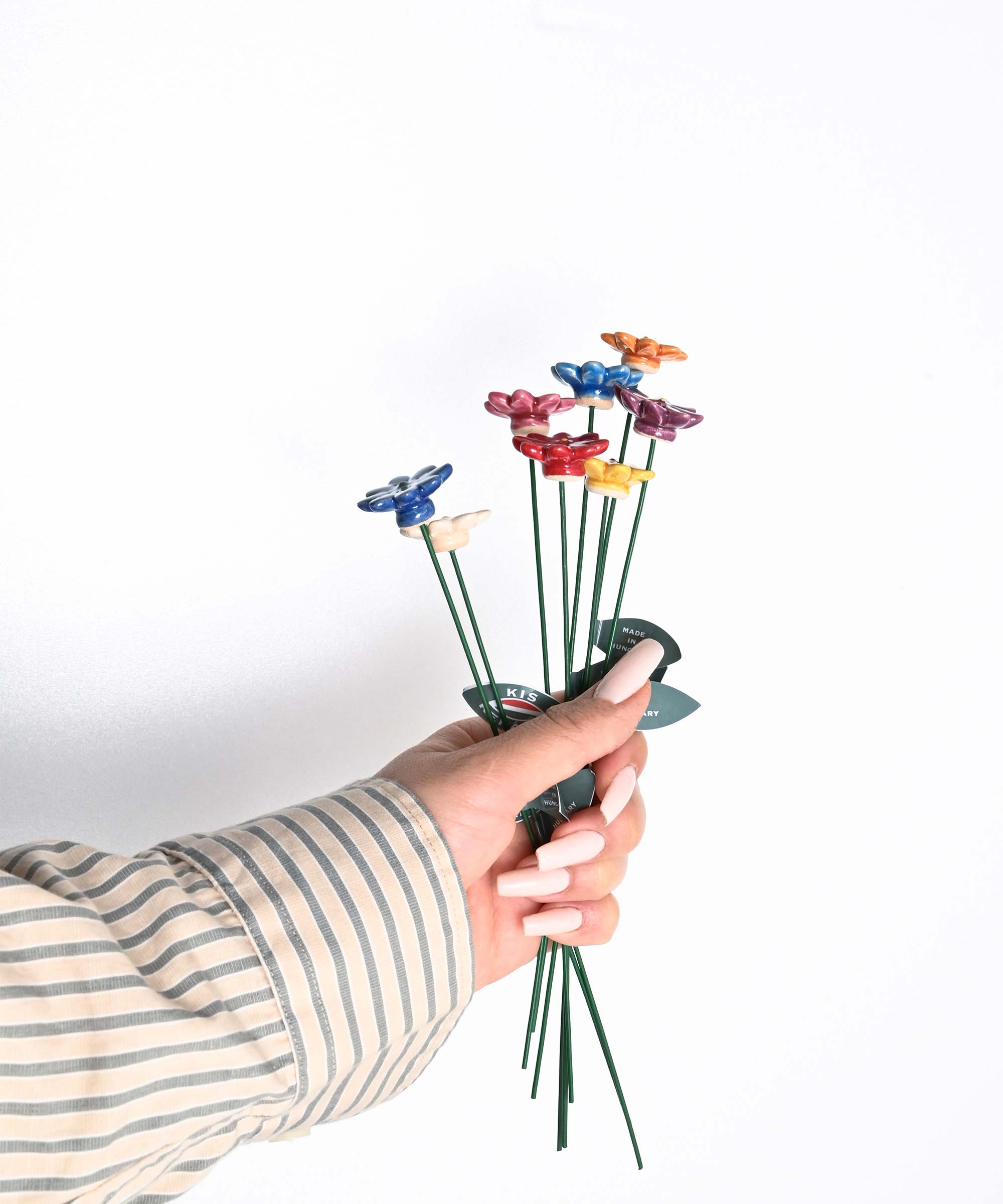 ミニデイジー 陶器の花 – BASIC AND ACCENT ONLINE STORE