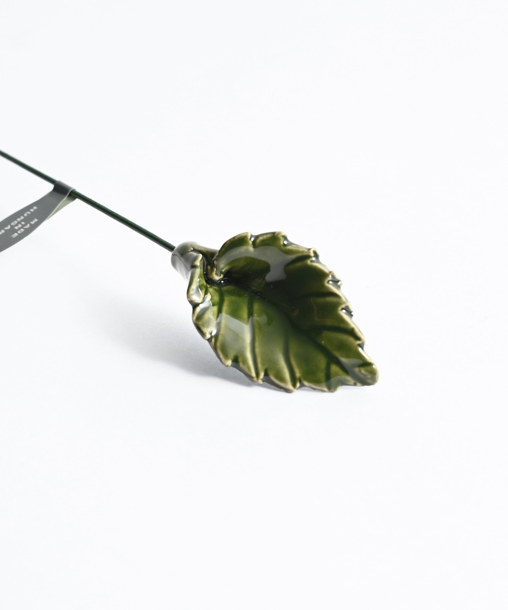 金属製葉っぱ・花型セット 葉っぱ 陶器の花 – BASIC AND ACCENT ONLINE STORE