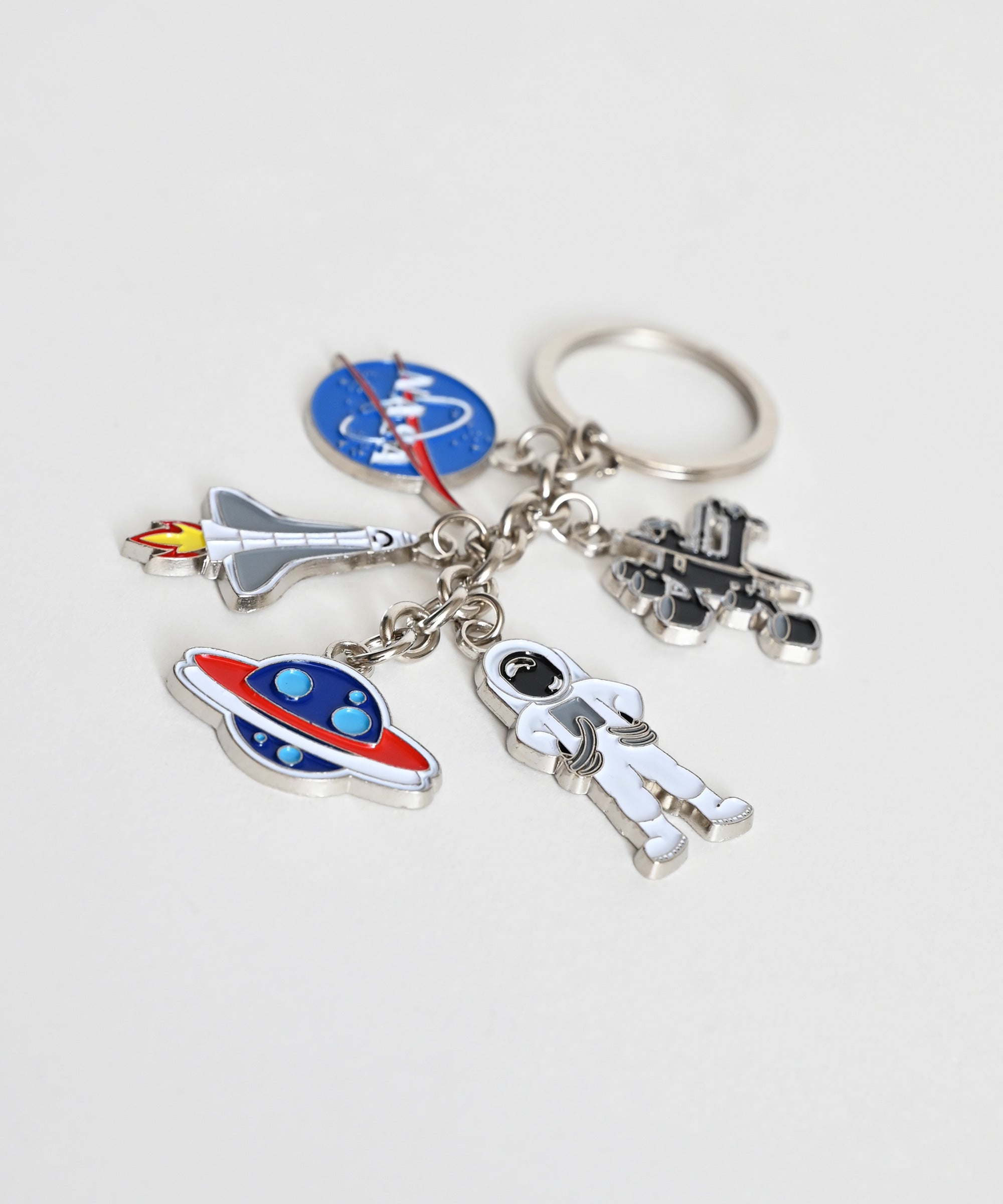 City Merchandise】キーホルダー NASA Space Set – BASIC AND ACCENT