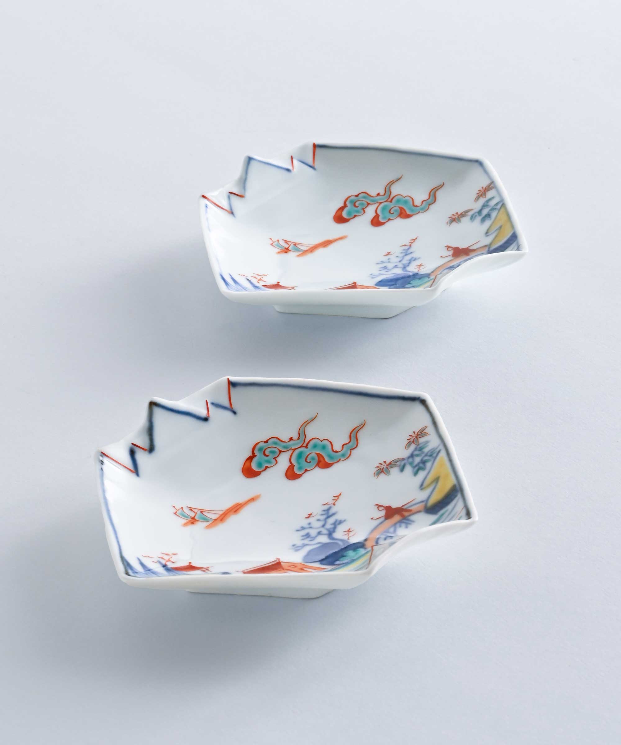 与山窯/辻与製陶所】小皿 染め錦山水 手塩皿 – BASIC AND ACCENT