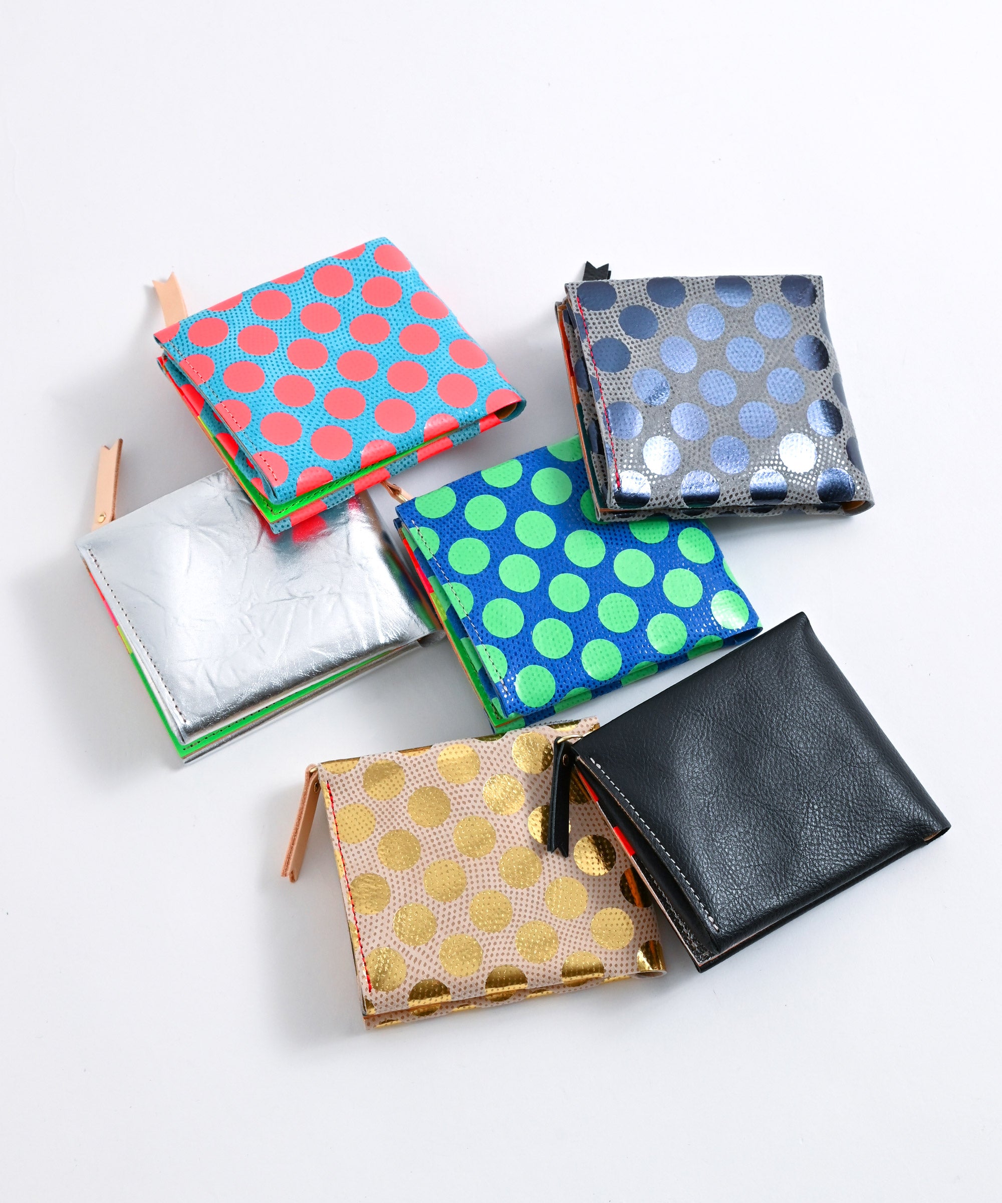 Carmine/カーマイン】One Wallet Dot ワンウォレット ドット 二