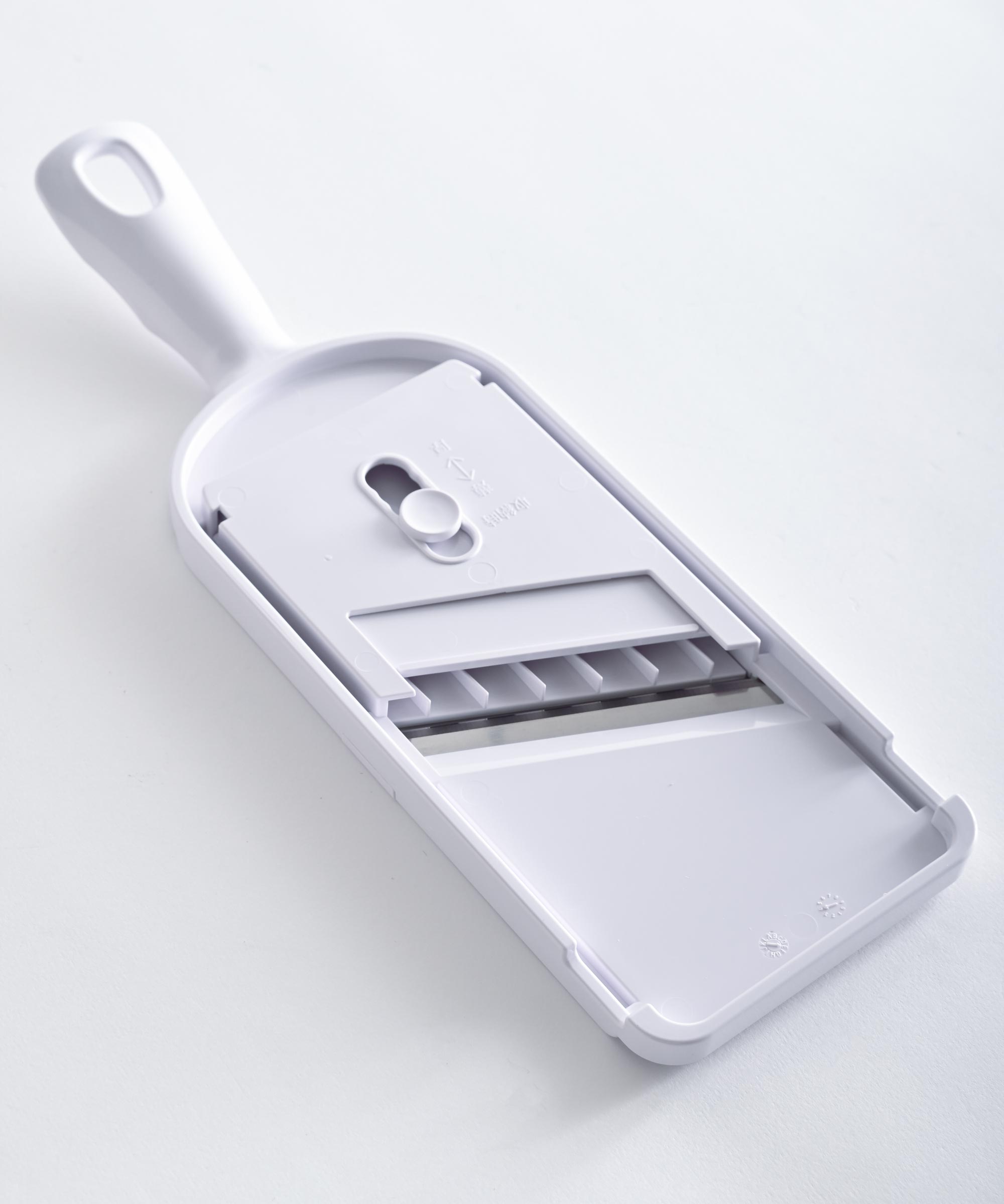 貝印/KAI】 SELECT100 スライサー（厚み調整機能付き） – BASIC AND