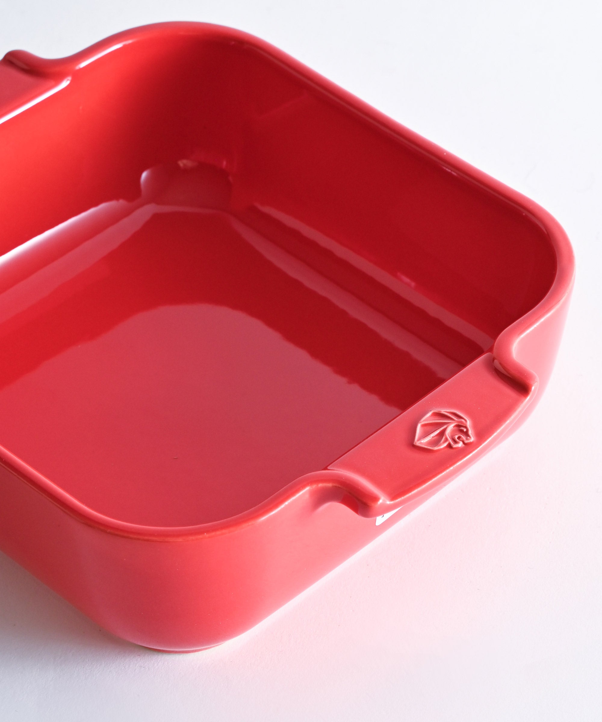 Peugeot紫色 オーブン皿 Amazon | PEUGEOT APPOLIA プジョー アポーリア 21cm パープル