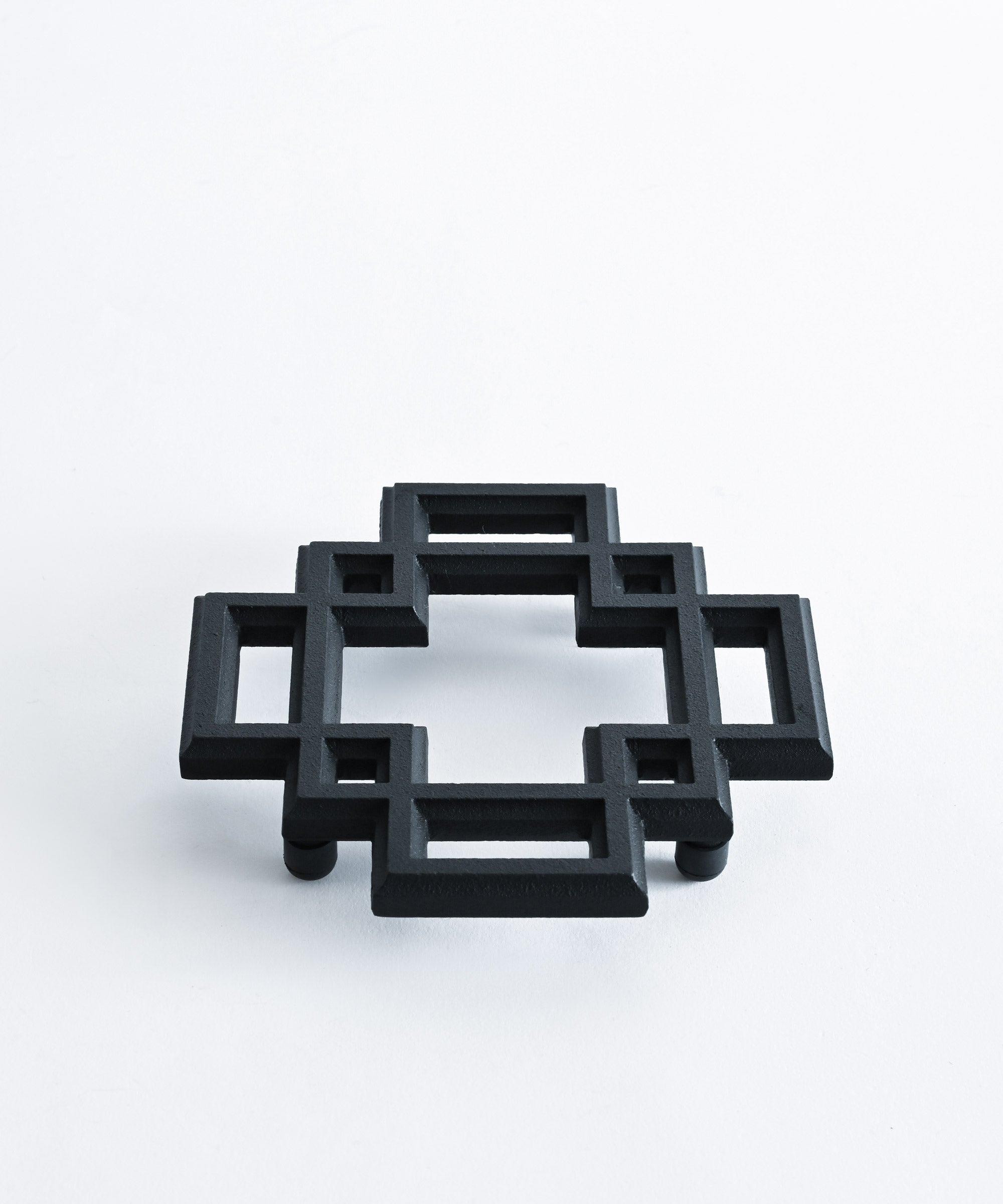 OIGEN】瓶敷き(鍋敷き) 唐花 – BASIC AND ACCENT ONLINE STORE