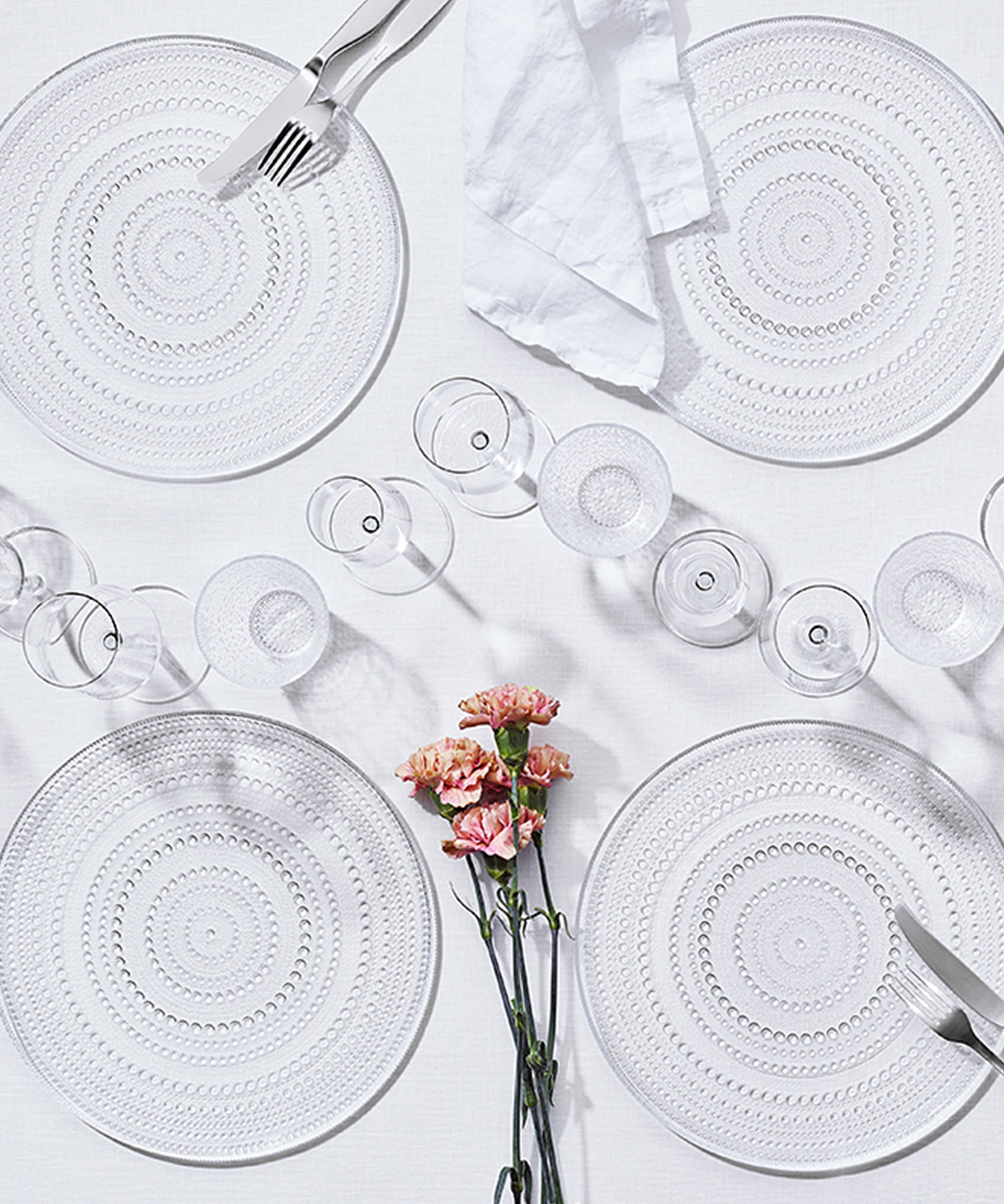 iittala/イッタラ】Kastehelmi カステヘルミ プレート 17cm iittala/イッタラ】Kastehelmi カステヘルミ プレート 17cm
