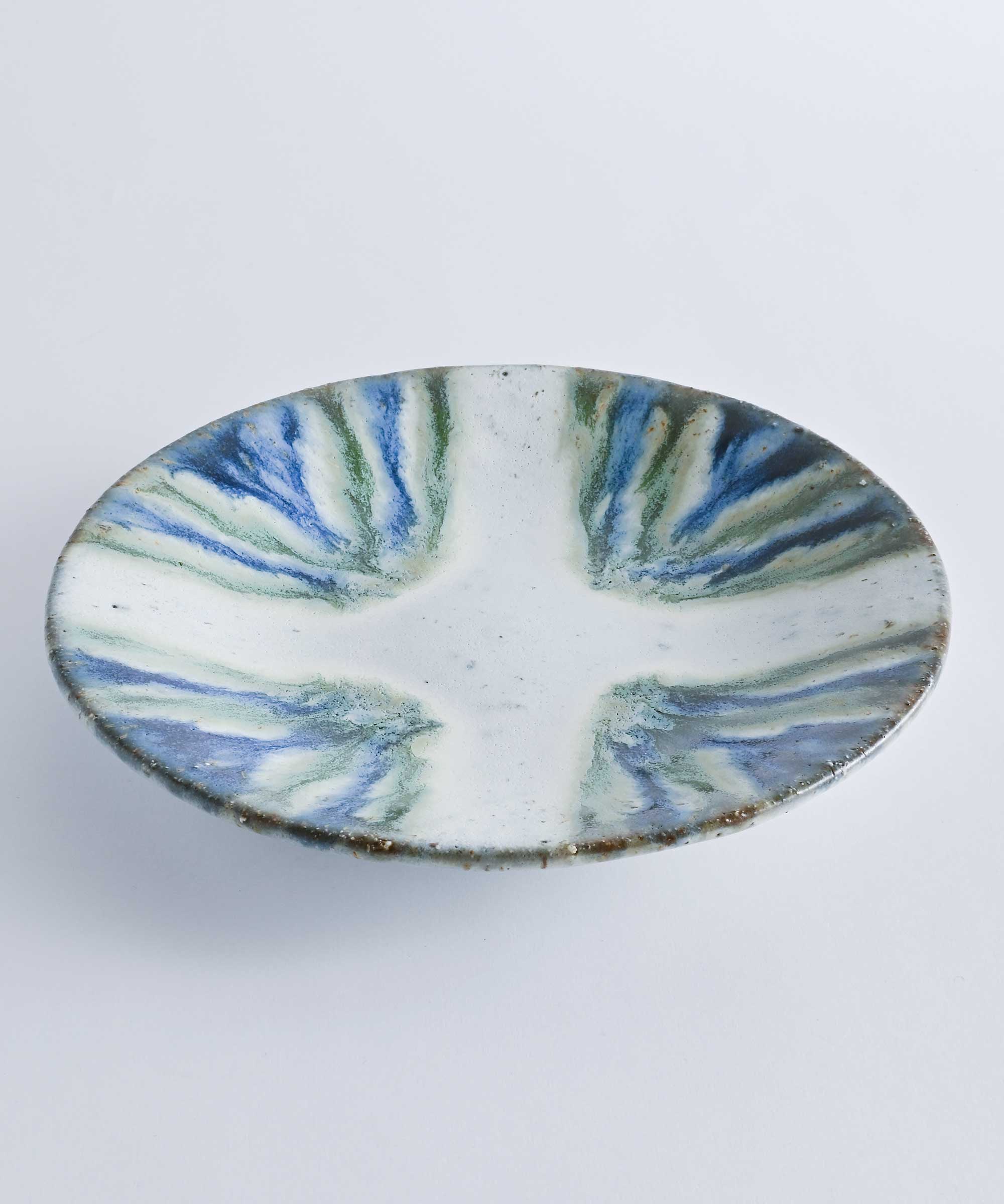 正陶苑】クロス柄 エイ皿 – BASIC AND ACCENT ONLINE STORE