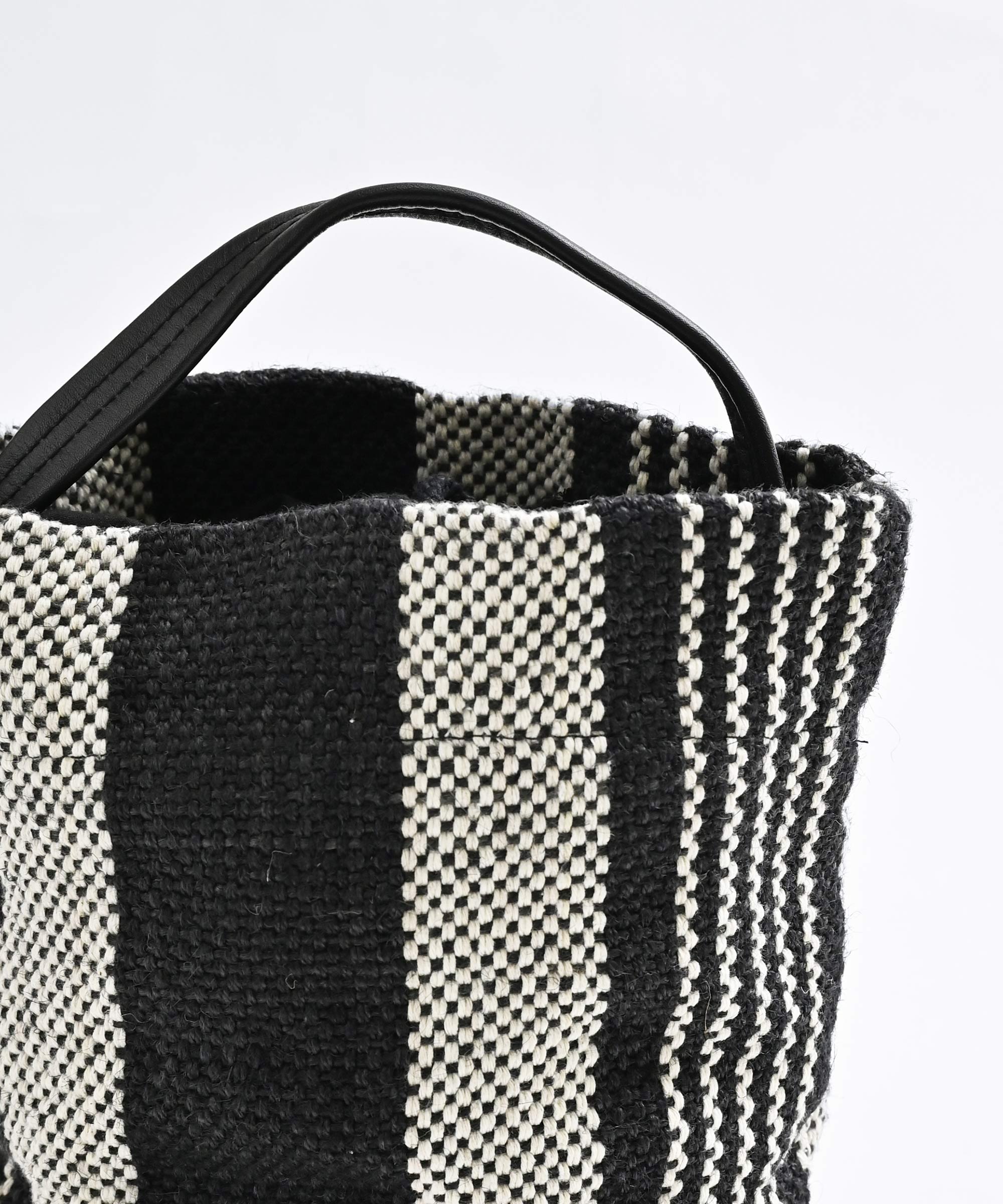 バッグ – BASIC AND ACCENT ONLINE STORE