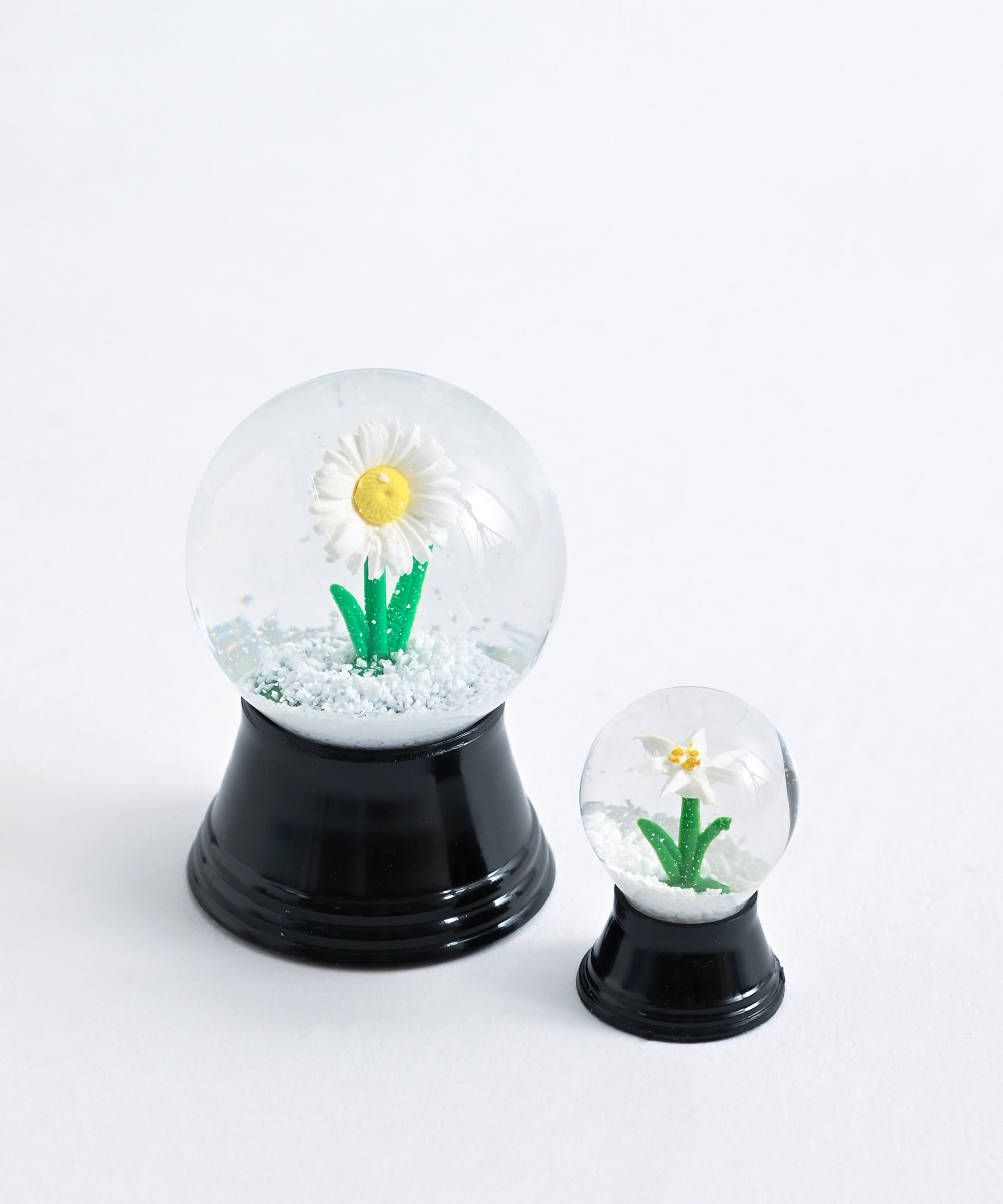 スノードーム　Glas&Licht ハイジ グラスアンドリヒト　dome スノードーム Glas&Licht ハイジ グラスアンドリヒト Snowdome