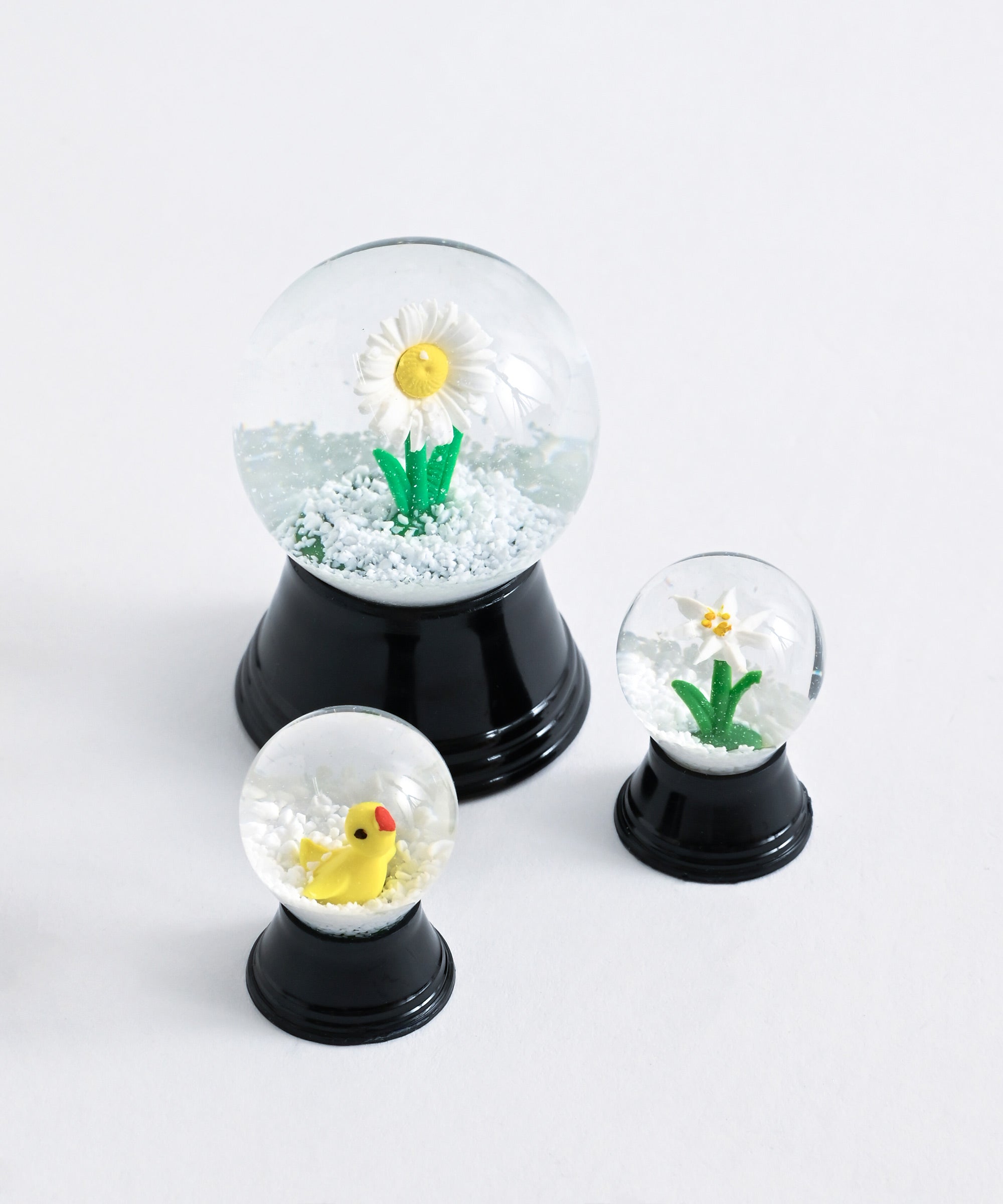 PERZY/パージー】 スノードーム (エーデルワイス) SS 25mm – BASIC AND