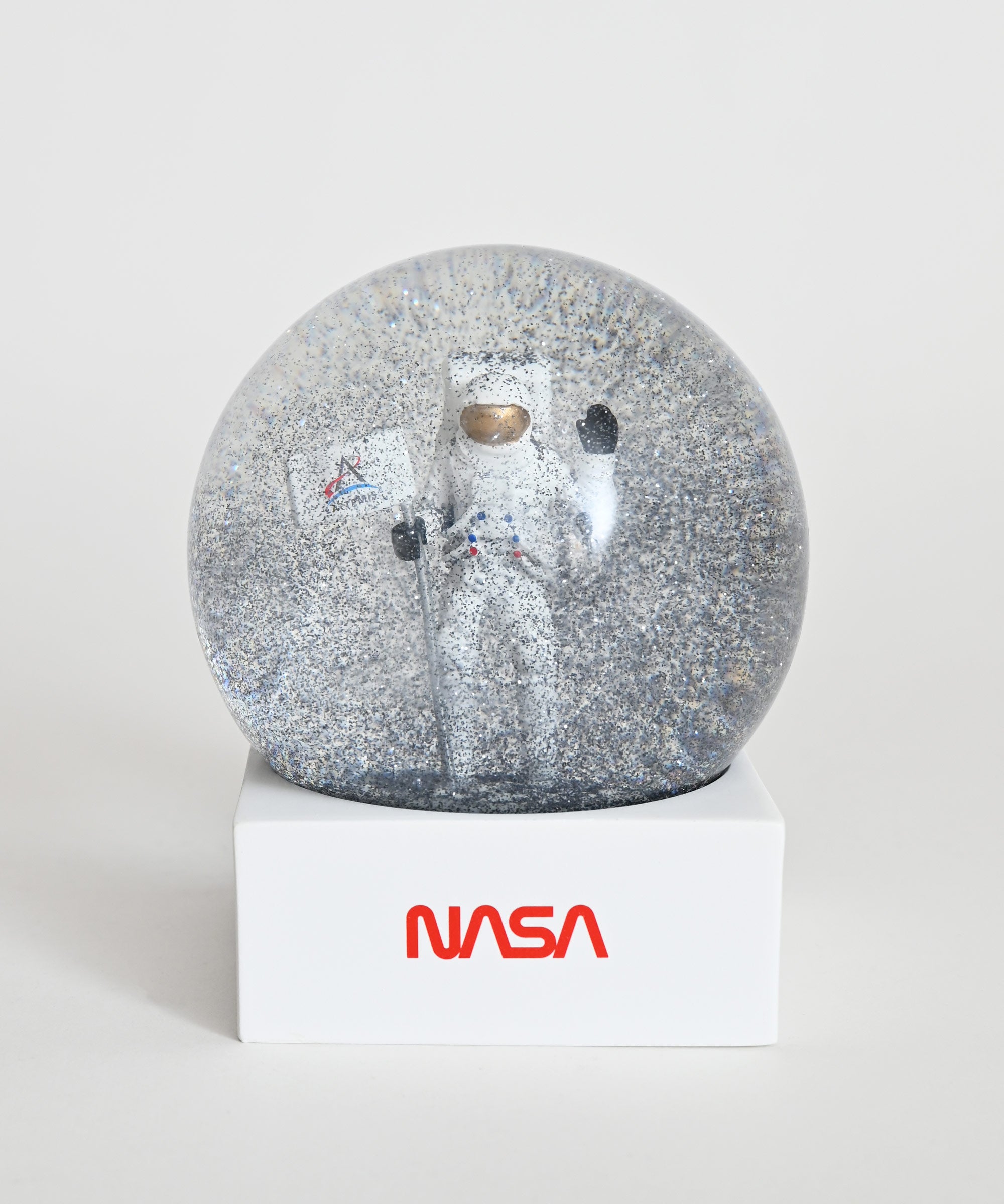 DETAIL】NASA SNOW GLOBE – BASIC AND ACCENT ONLINE STORE