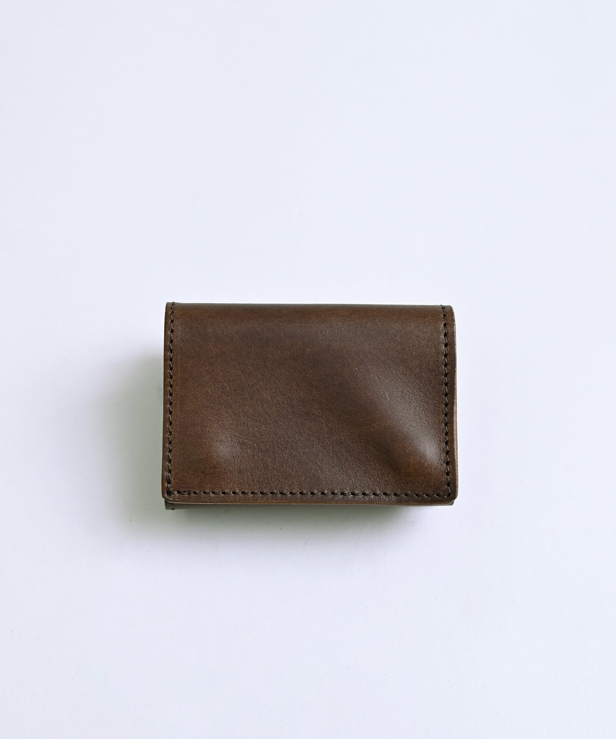 Dono】ブッテロエンベロープミニウォレット 3つ折り財布 – BASIC AND